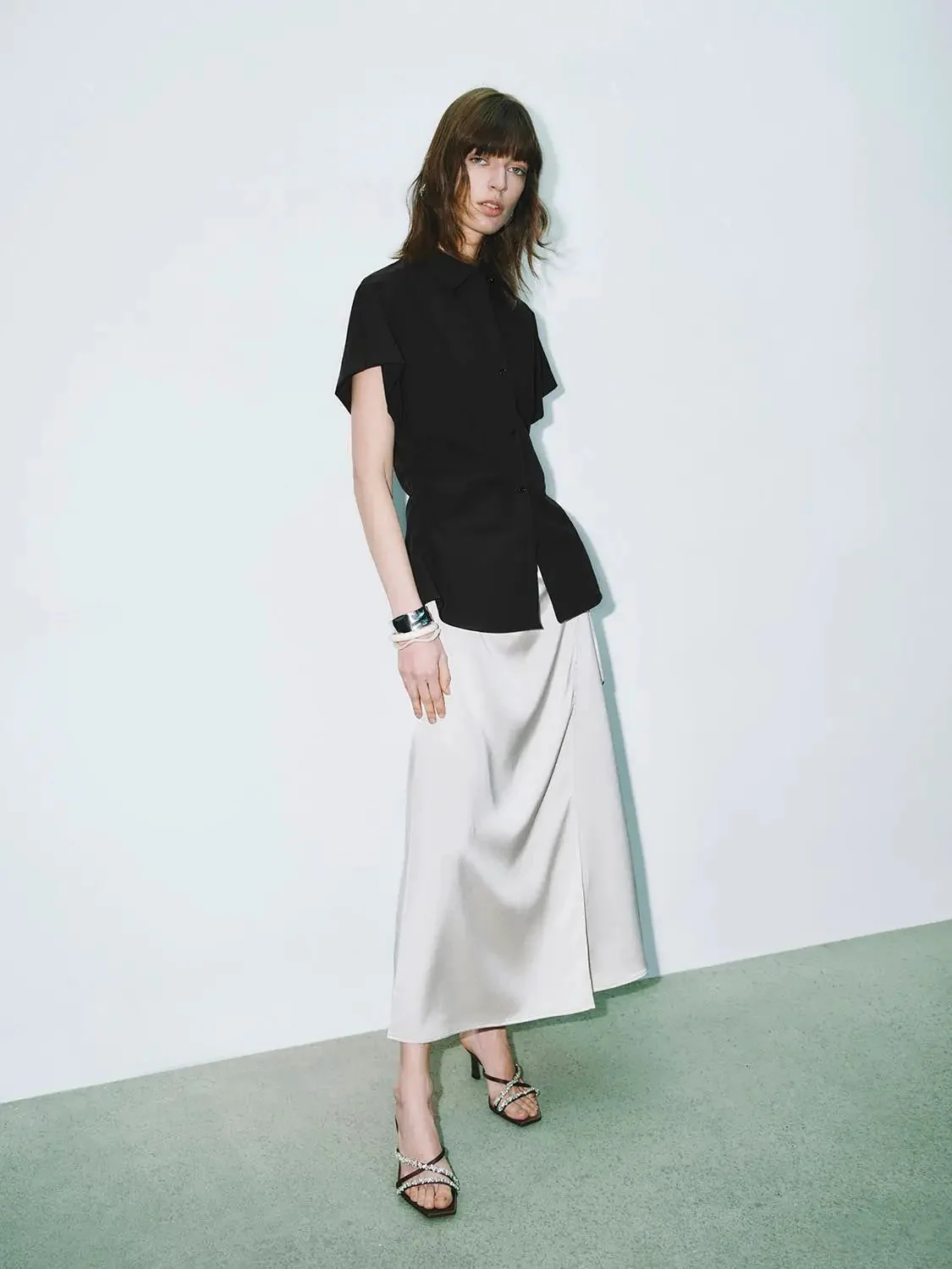 10099-cotton-tapered-waist-short-sleeve-shirts-17.webp Cotton Tapered Waist Short Sleeve Shirts