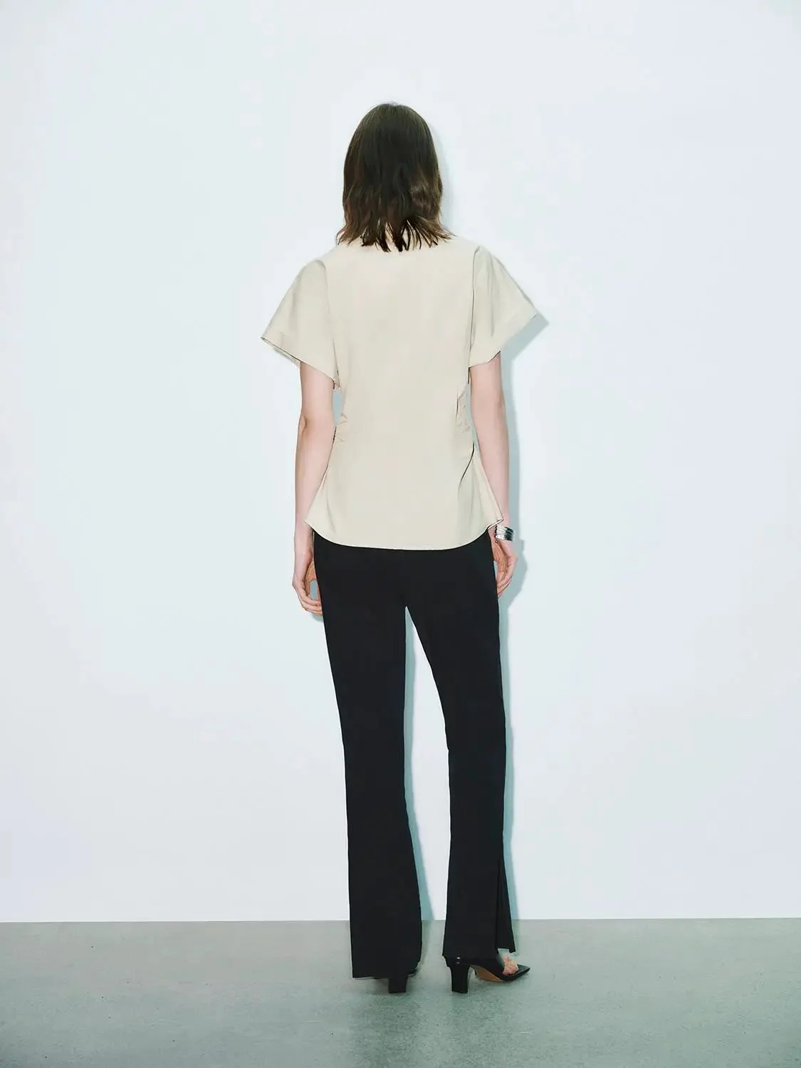 10099-cotton-tapered-waist-short-sleeve-shirts-9.webp Cotton Tapered Waist Short Sleeve Shirts