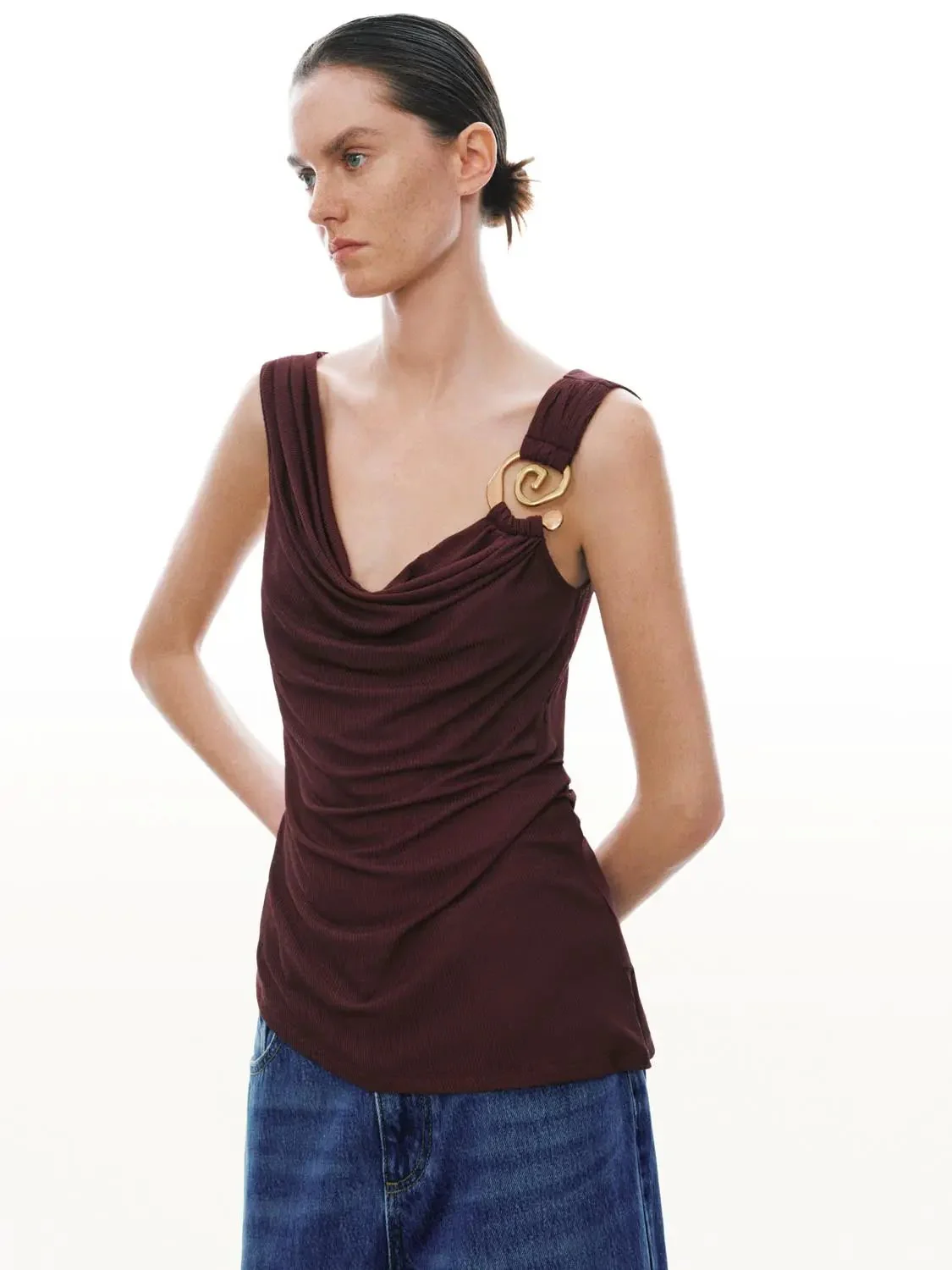 Cowl Neck Ruched Sleeveless Stretch T Shirt