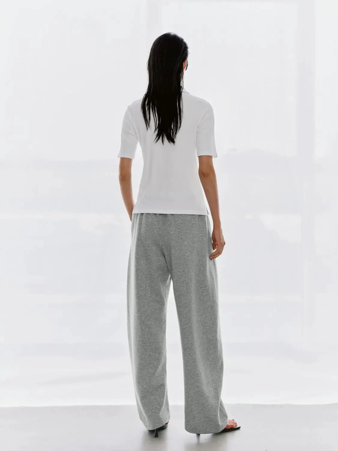 10157-contrast-trim-drawstring-pull-on-barrel-leg-pants-4.webp Contrast Trim Drawstring Pull On Barrel Leg Pants