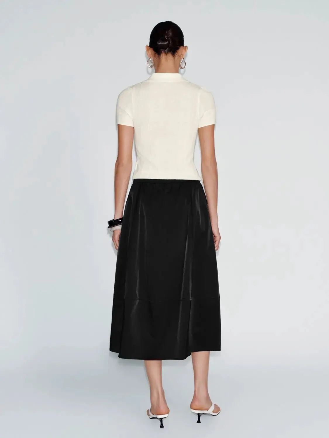 10190-pull-on-balloon-midi-skirts-4.webp Pull On Balloon Midi Skirts