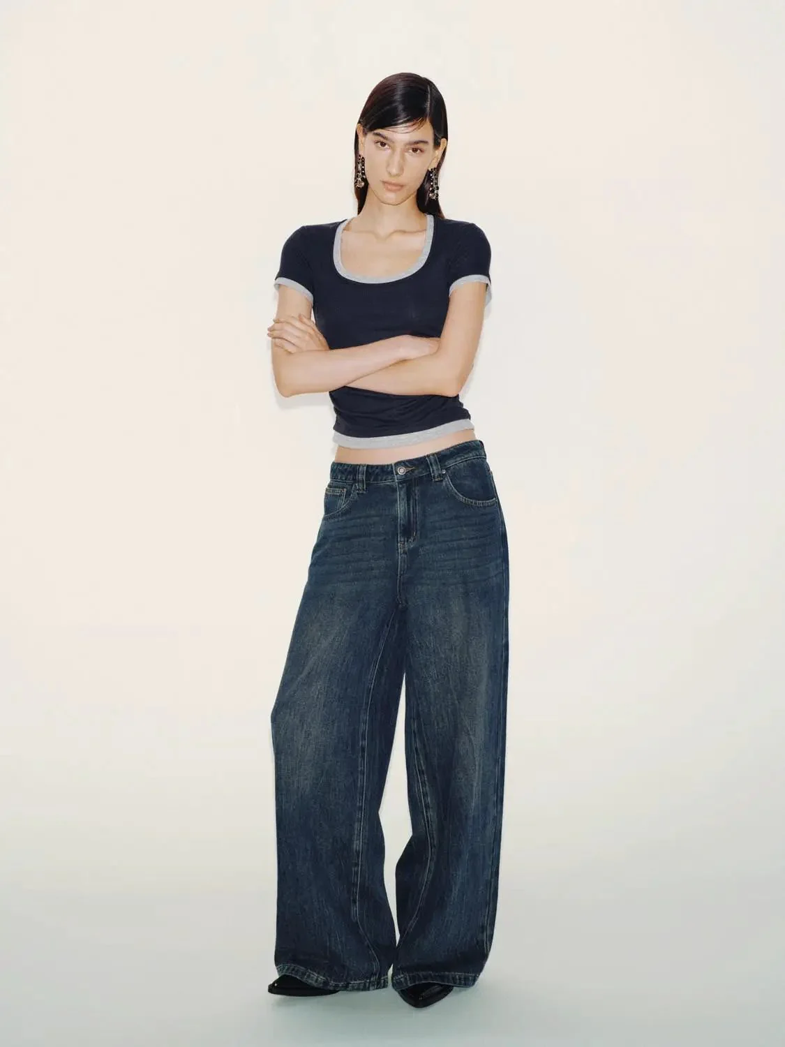 Contrast Trim Ruched Scoop Neck Knit Top