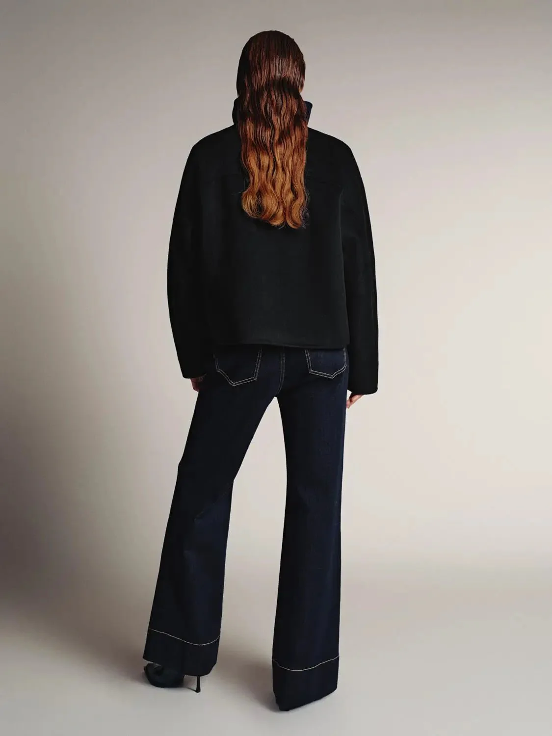 10227-large-collar-cropped-wool-blend-jackets-14.webp Large Collar Cropped Wool Blend Jackets