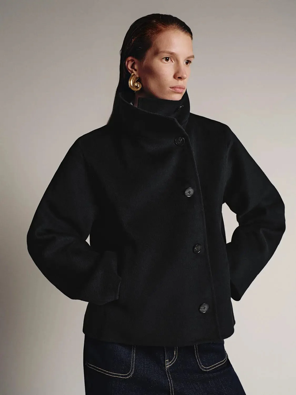 10227-large-collar-cropped-wool-blend-jackets-9.webp Large Collar Cropped Wool Blend Jackets