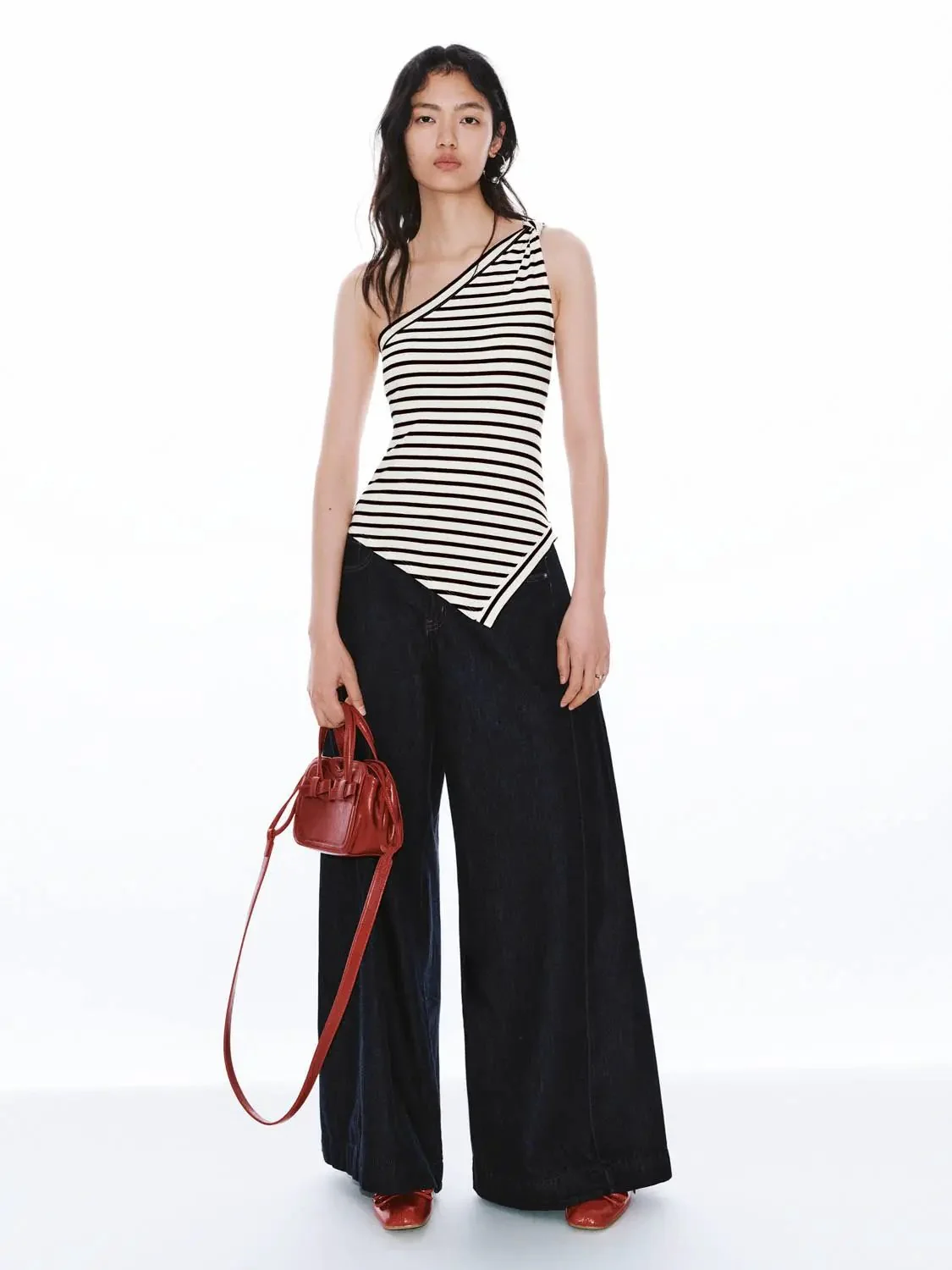 10298-cotton-blend-one-shoulder-asymmetric-striped-tank-tops-5.webp Cotton Blend One-Shoulder Asymmetric Striped Tank Tops