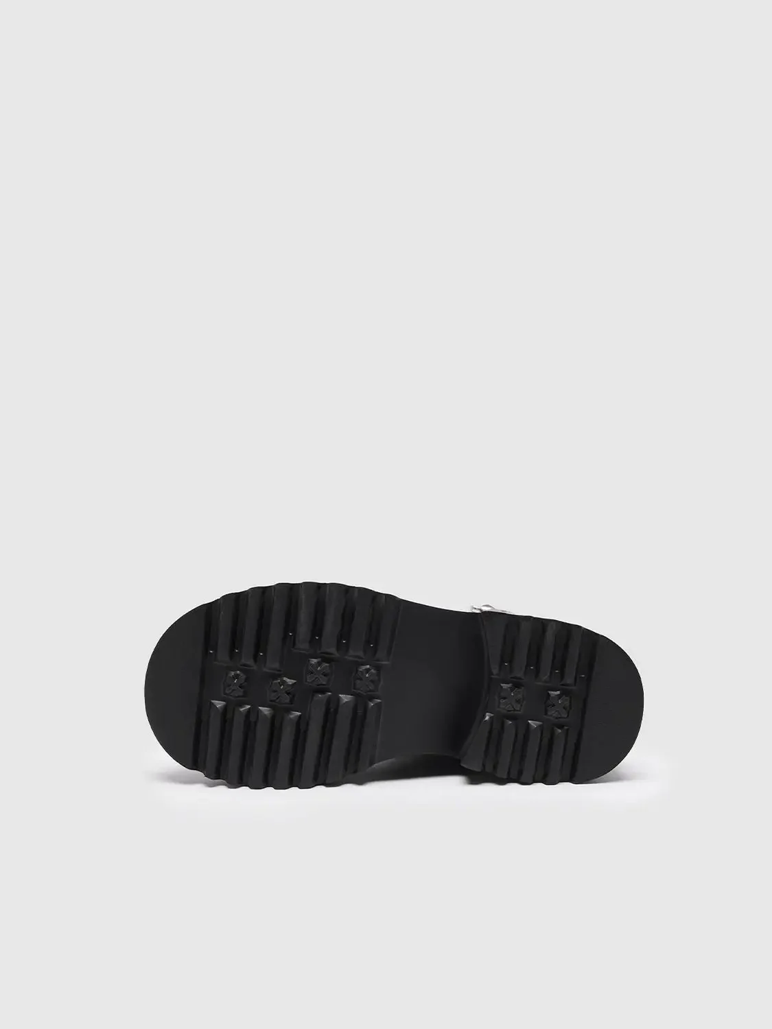 10334-buckle-detail-chunky-boots-6.webp Buckle Detail Chunky Boots