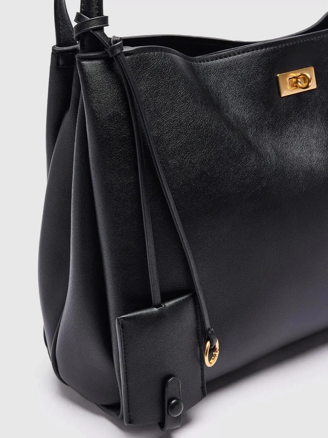 10351-vegan-leather-oversize-shoulder-bags-6.webp Vegan Leather Oversize Shoulder Bags