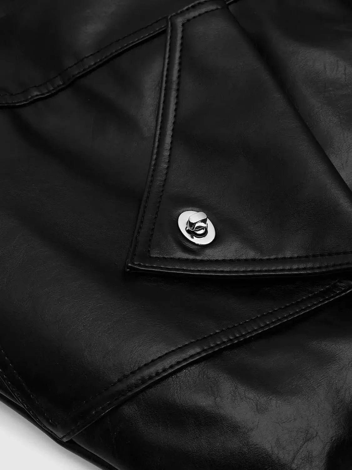 10352-vegan-leather-oversized-shoulder-bag-4.webp Vegan Leather Oversized Shoulder Bag