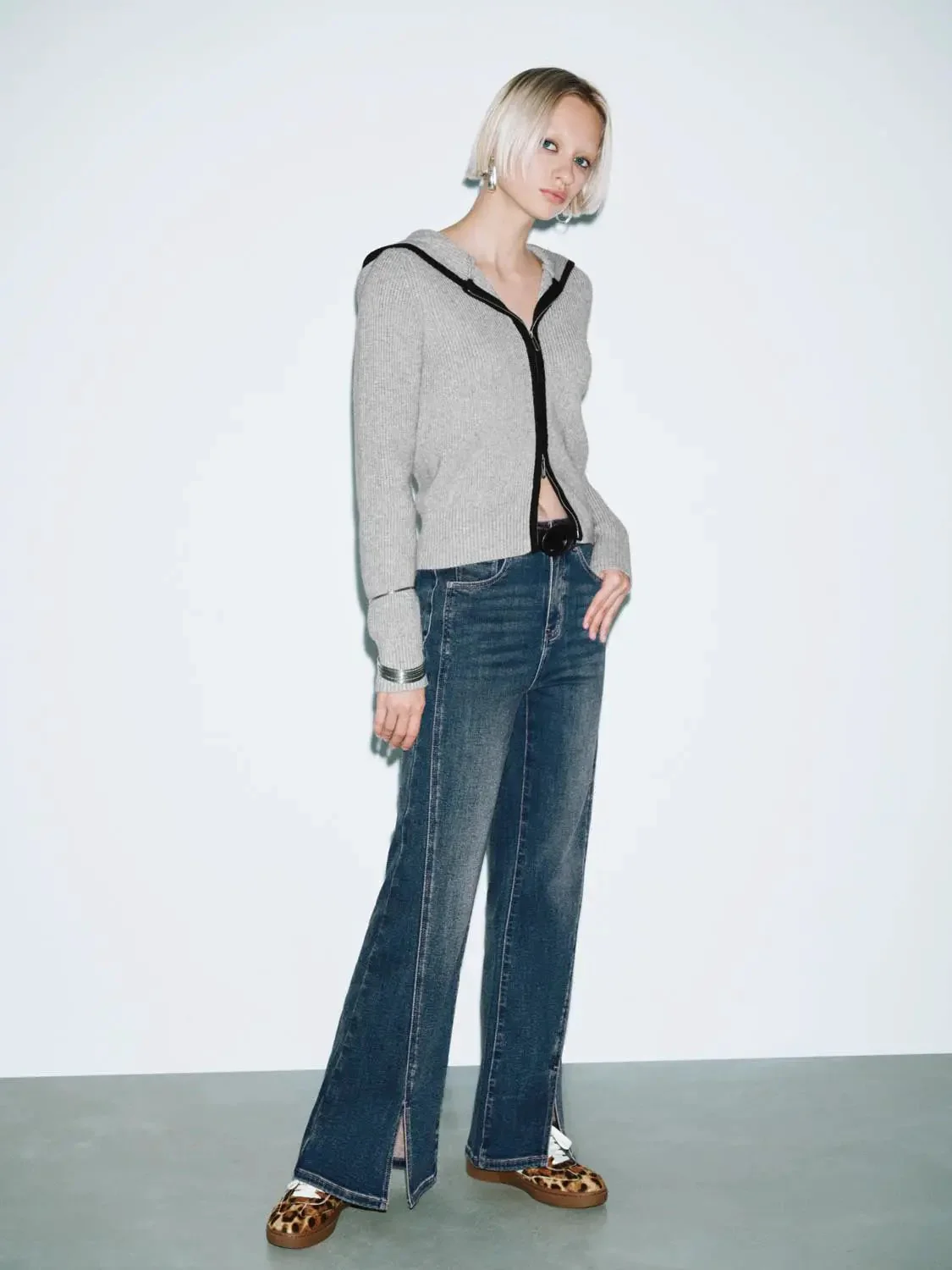 Light Gray Hooded Zip Up Knitted Cardigans