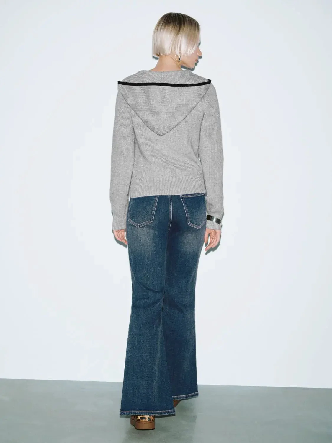 Light Gray Hooded Zip Up Knitted Cardigans