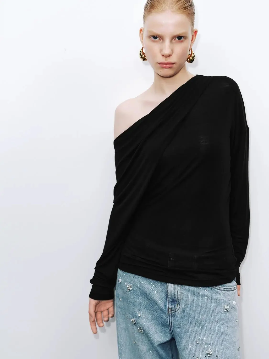 10370-lyocell-wool-blend-one-shoulder-long-sleeve-top-2.webp Lyocell Wool Blend One Shoulder Long Sleeve Top