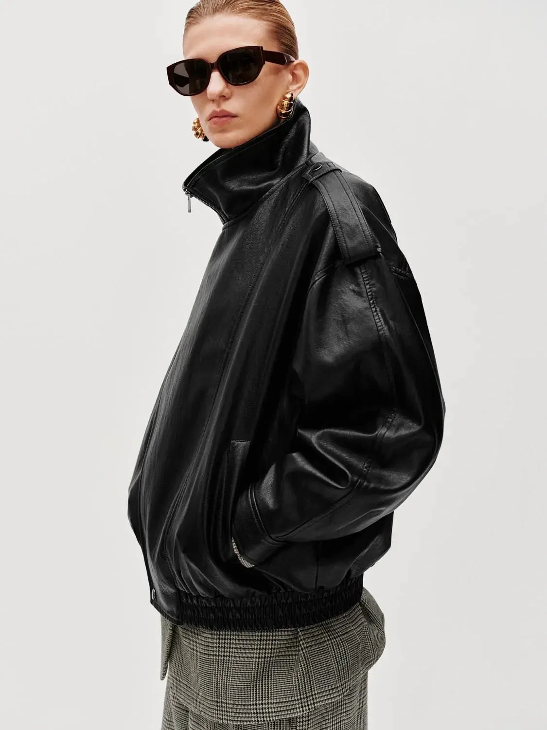 10376-tie-asymmetric-faux-leather-bomber-jackets-10.webp Tie Asymmetric Faux Leather Bomber Jackets