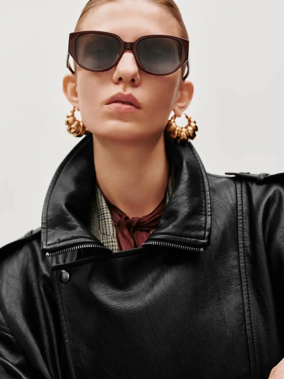 10376-tie-asymmetric-faux-leather-bomber-jackets-11.webp Tie Asymmetric Faux Leather Bomber Jackets
