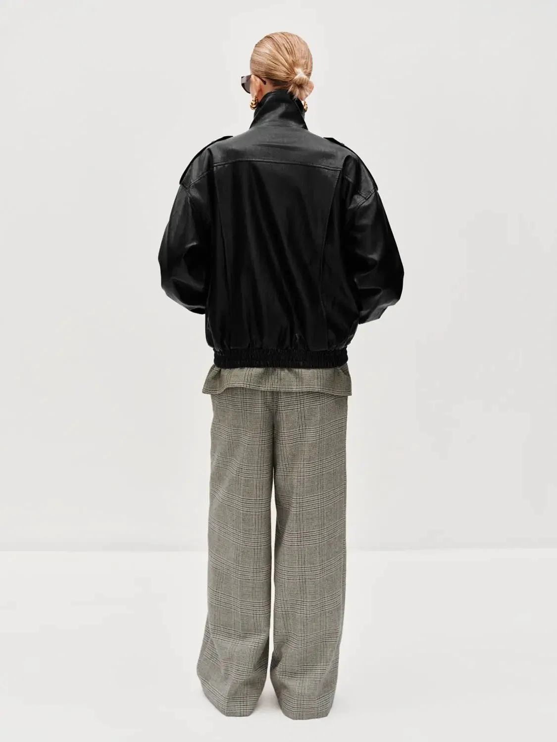 10376-tie-asymmetric-faux-leather-bomber-jackets-14.webp Tie Asymmetric Faux Leather Bomber Jackets