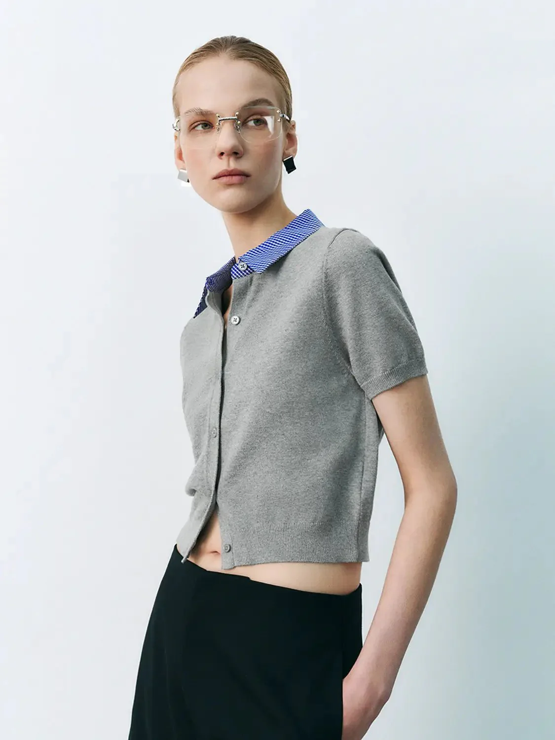 10433-short-sleeve-knitted-cardigans-5.webp Short Sleeve Knitted Cardigans