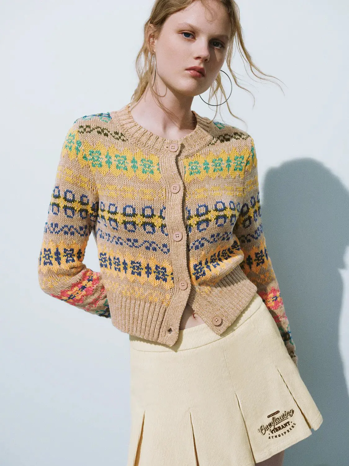 10476-cotton-knitted-multicolor-fair-isle-cardigan-3.webp Cotton Knitted Multicolor Fair Isle Cardigan