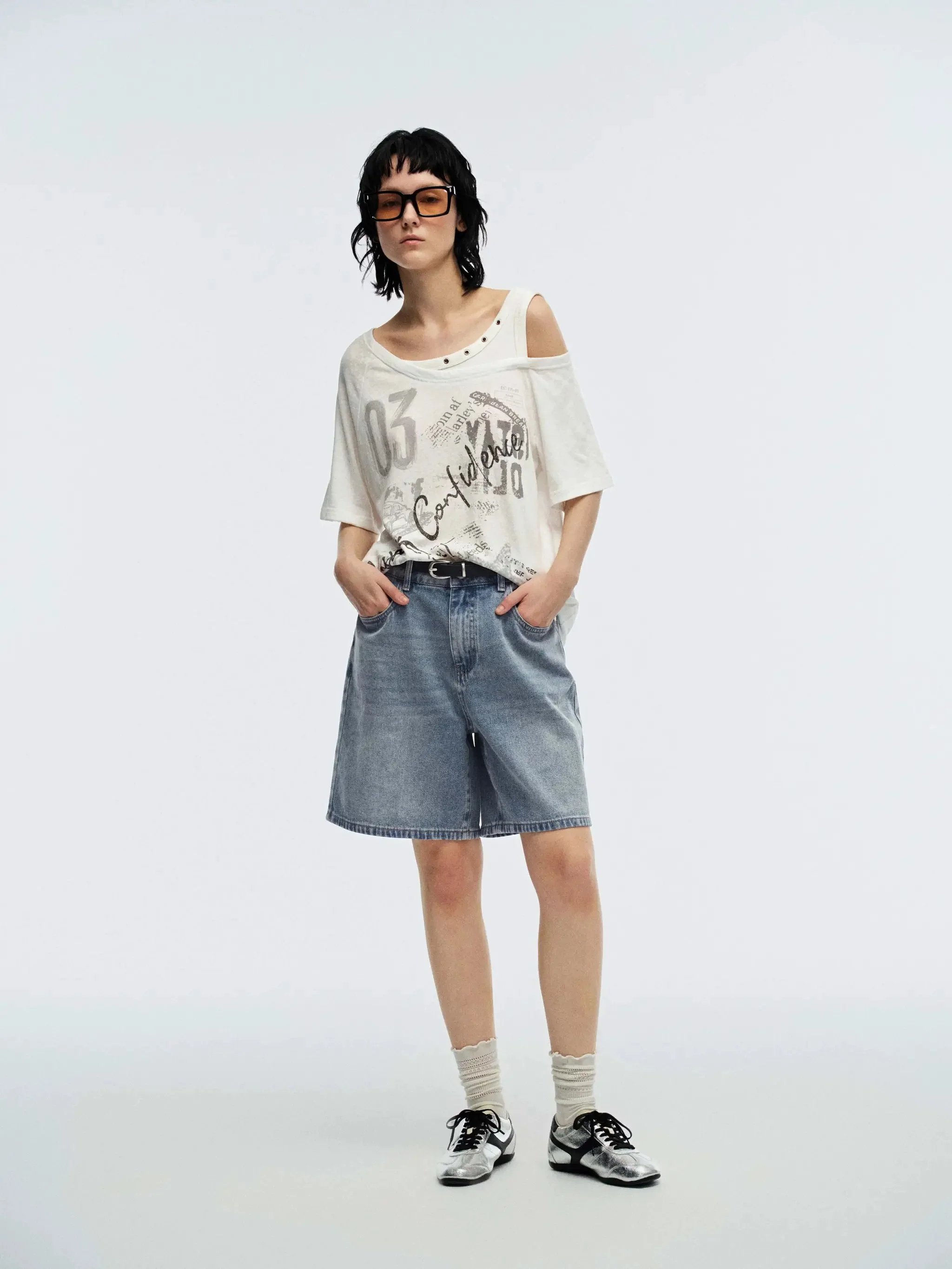 Cotton Graphic Print Sloped Shoulder Tee