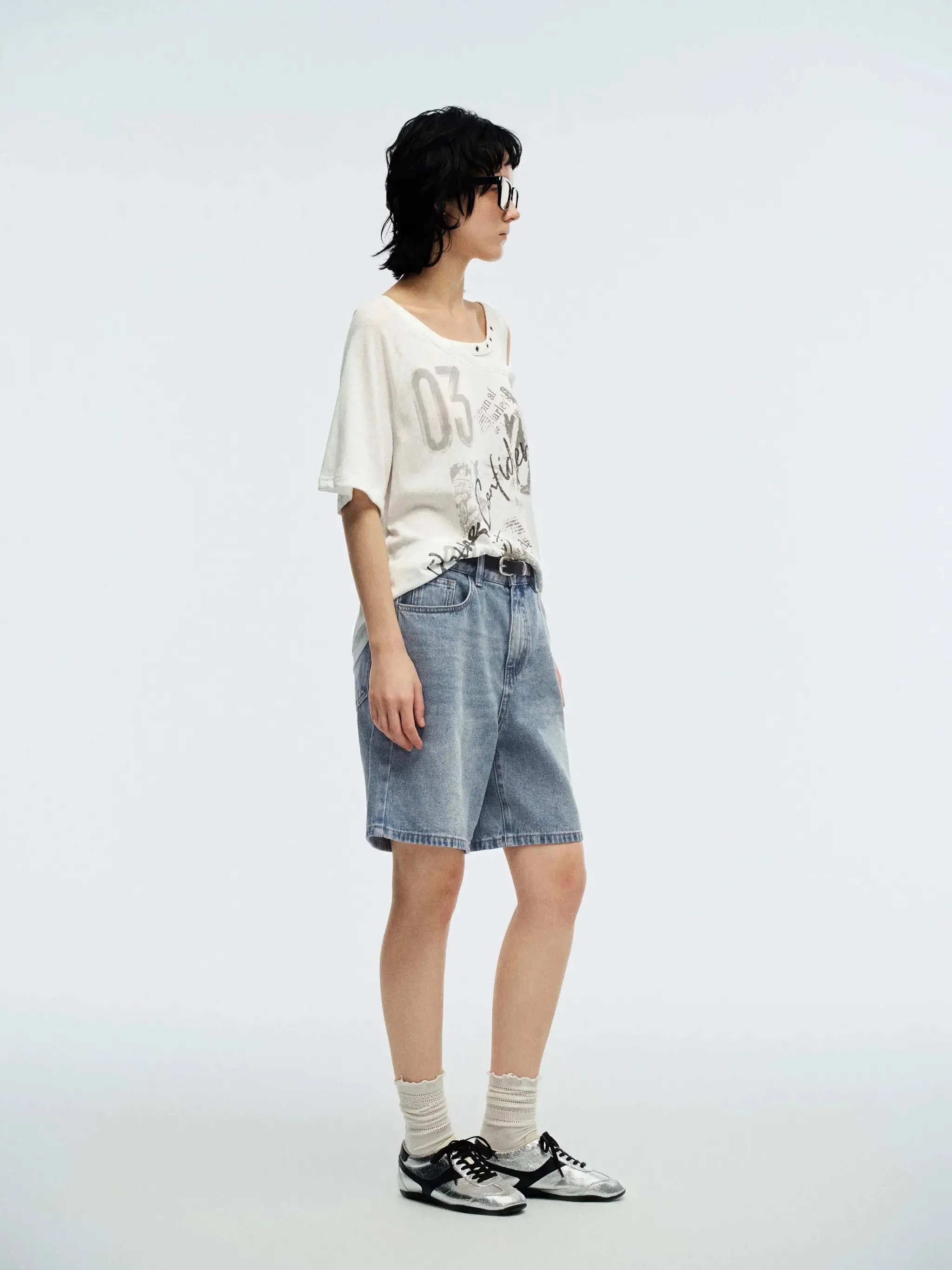 Cotton Graphic Print Sloped Shoulder Tee