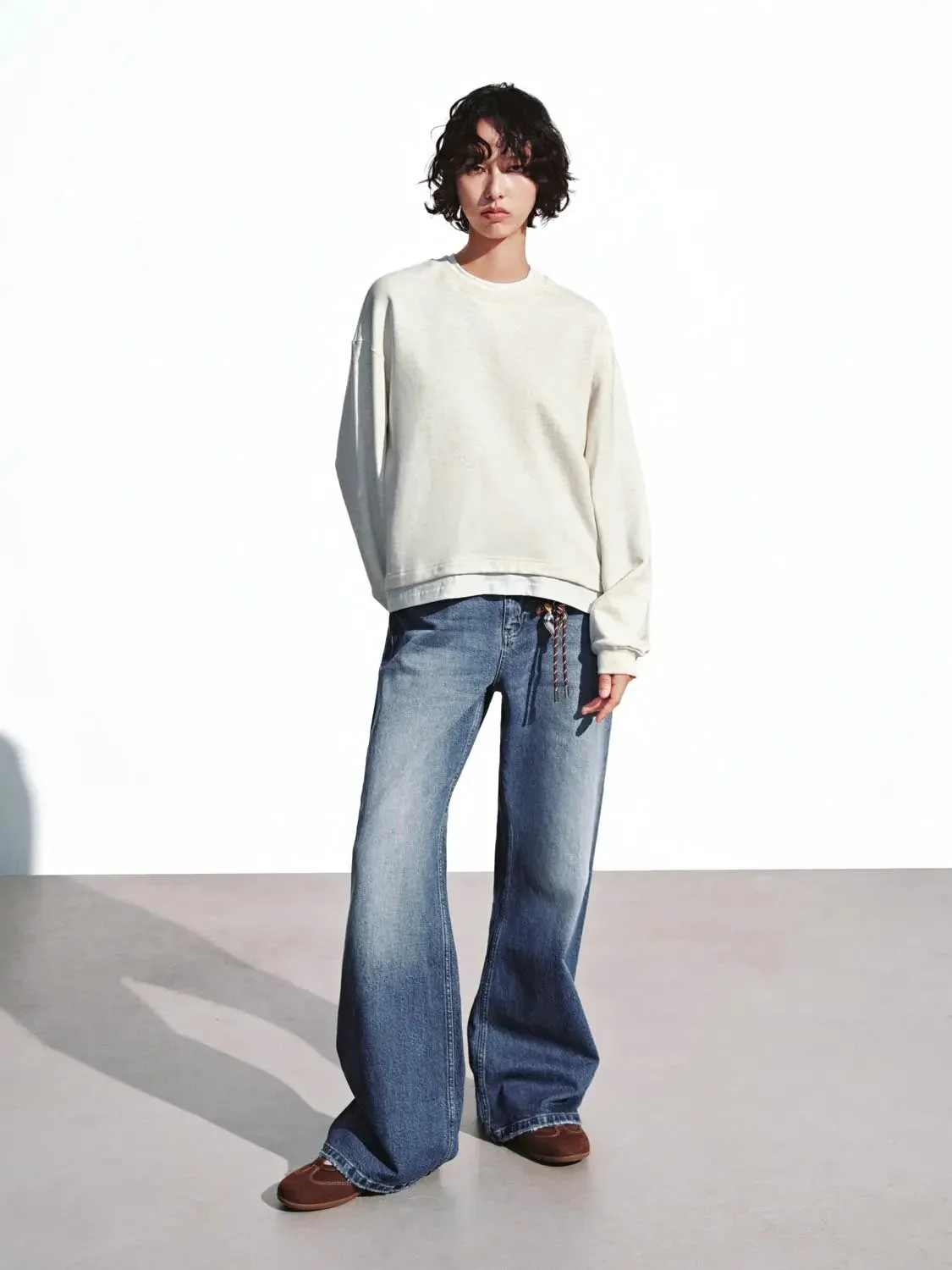 10790-oversized-relaxed-cotton-color-block-2-in-1-sweatshirt-4.webp Oversized Relaxed Cotton Color Block 2 In 1 Sweatshirt