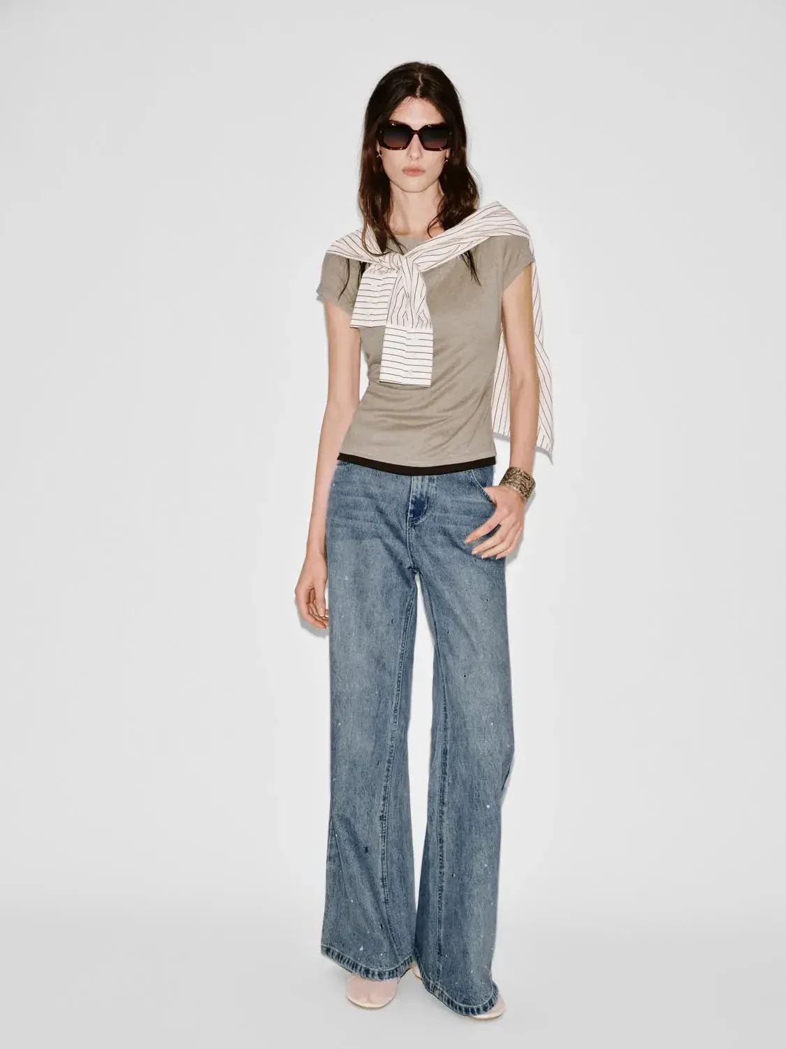 10869-2-in-1-contrast-asymmetric-ruched-t-shirts-4.webp 2 In 1 Contrast Asymmetric Ruched T Shirts