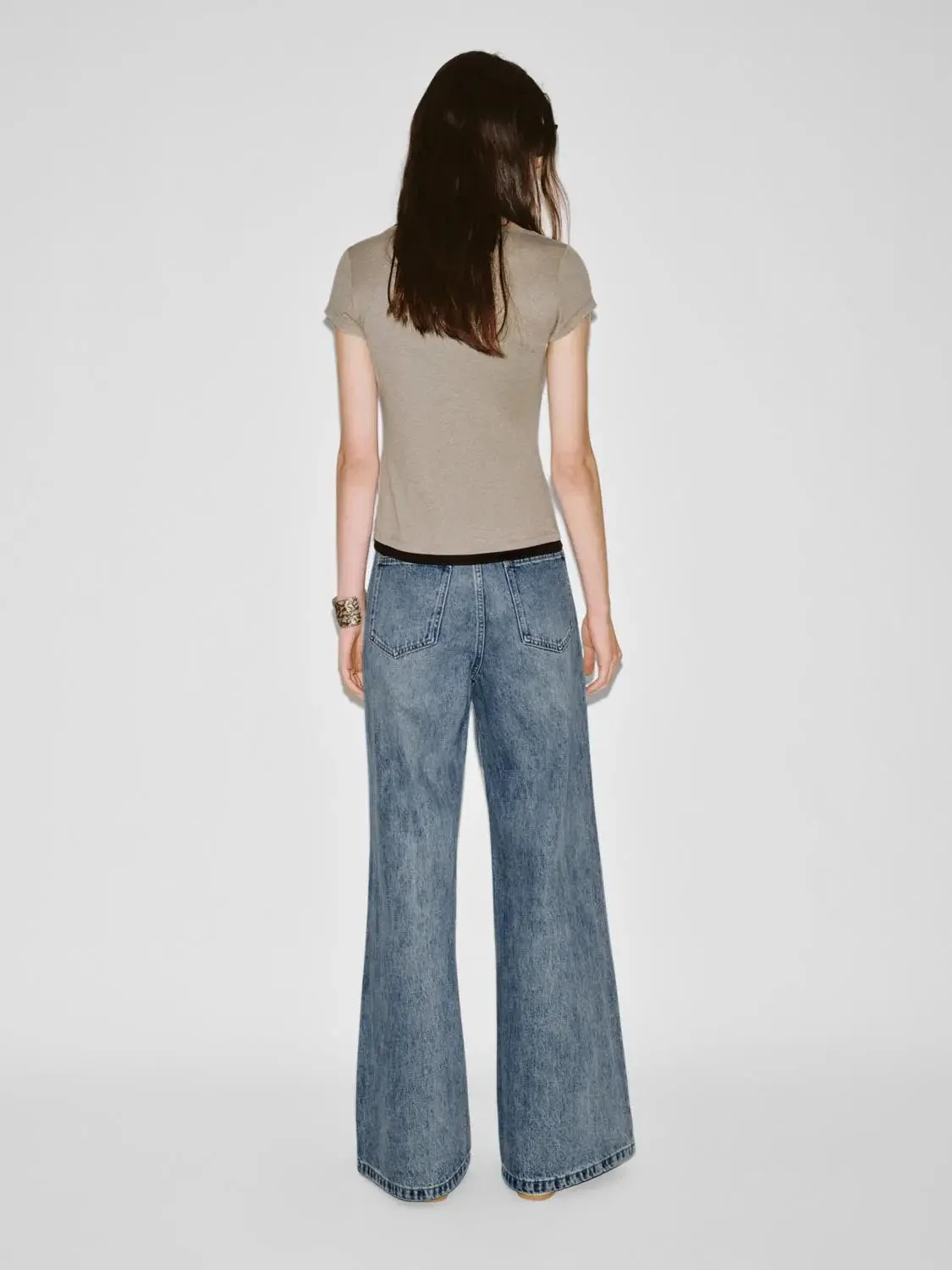 10869-2-in-1-contrast-asymmetric-ruched-t-shirts-6.webp 2 In 1 Contrast Asymmetric Ruched T Shirts