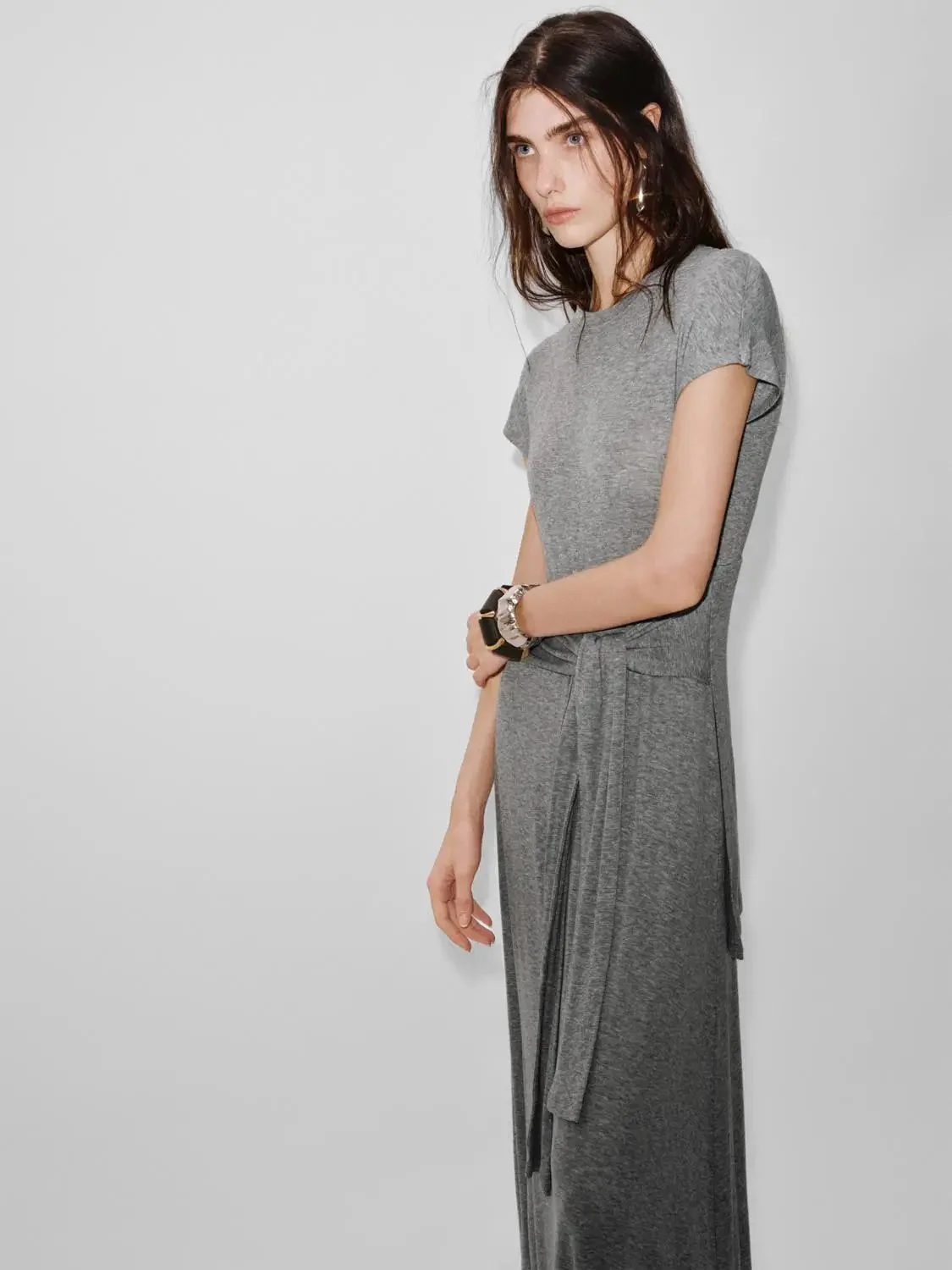 10880-lyocell-wool-blend-2-in-1-tie-belt-midi-dresses-2.webp Lyocell Wool Blend 2 In 1 Tie Belt Midi Dresses