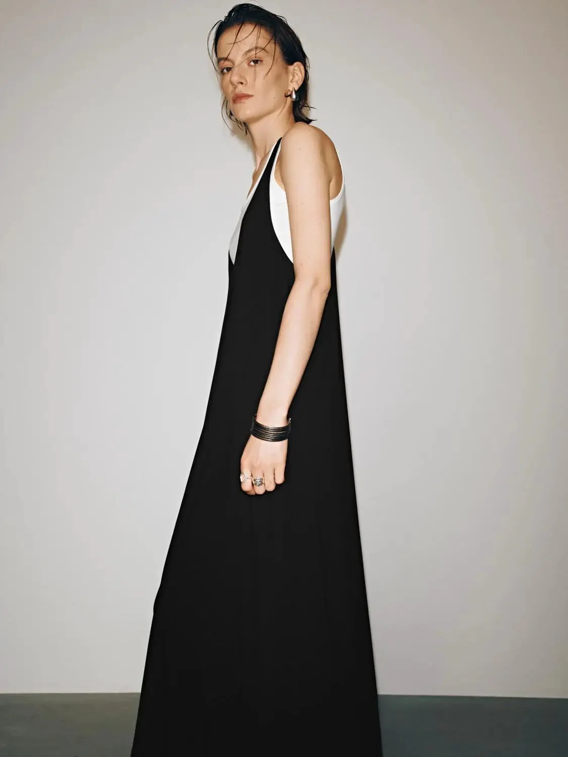 10946-2-in-1-sleeveless-a-line-viscose-cotton-blend-midi-dress-2.webp 2 In 1 Sleeveless A Line Viscose Cotton Blend Midi Dress