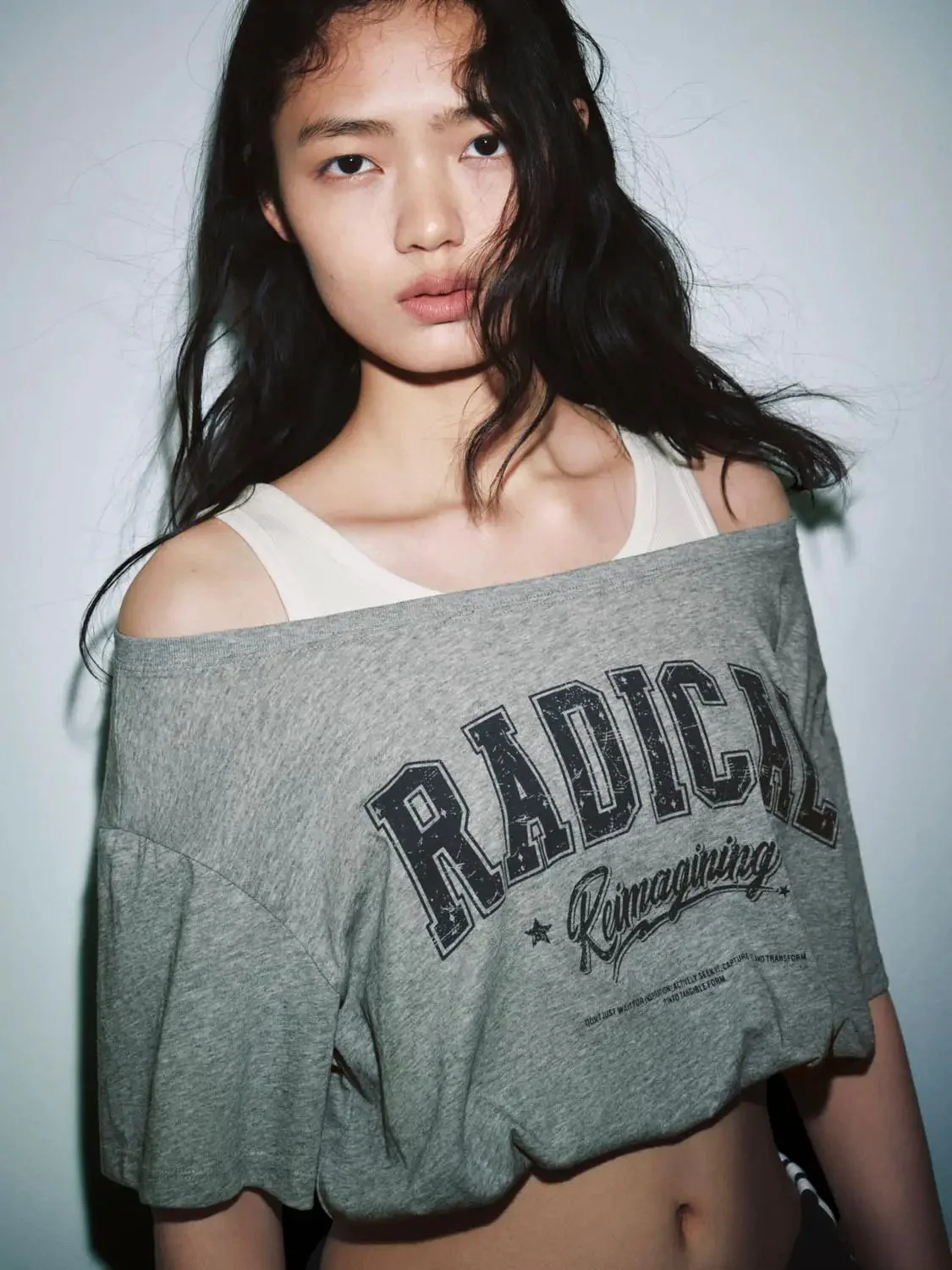 10998-2-in-1-cropped-balloon-hem-t-shirts-for-versatile-casual-look-3.webp 2 In 1 Cropped Balloon Hem T-Shirts For Versatile Casual Look