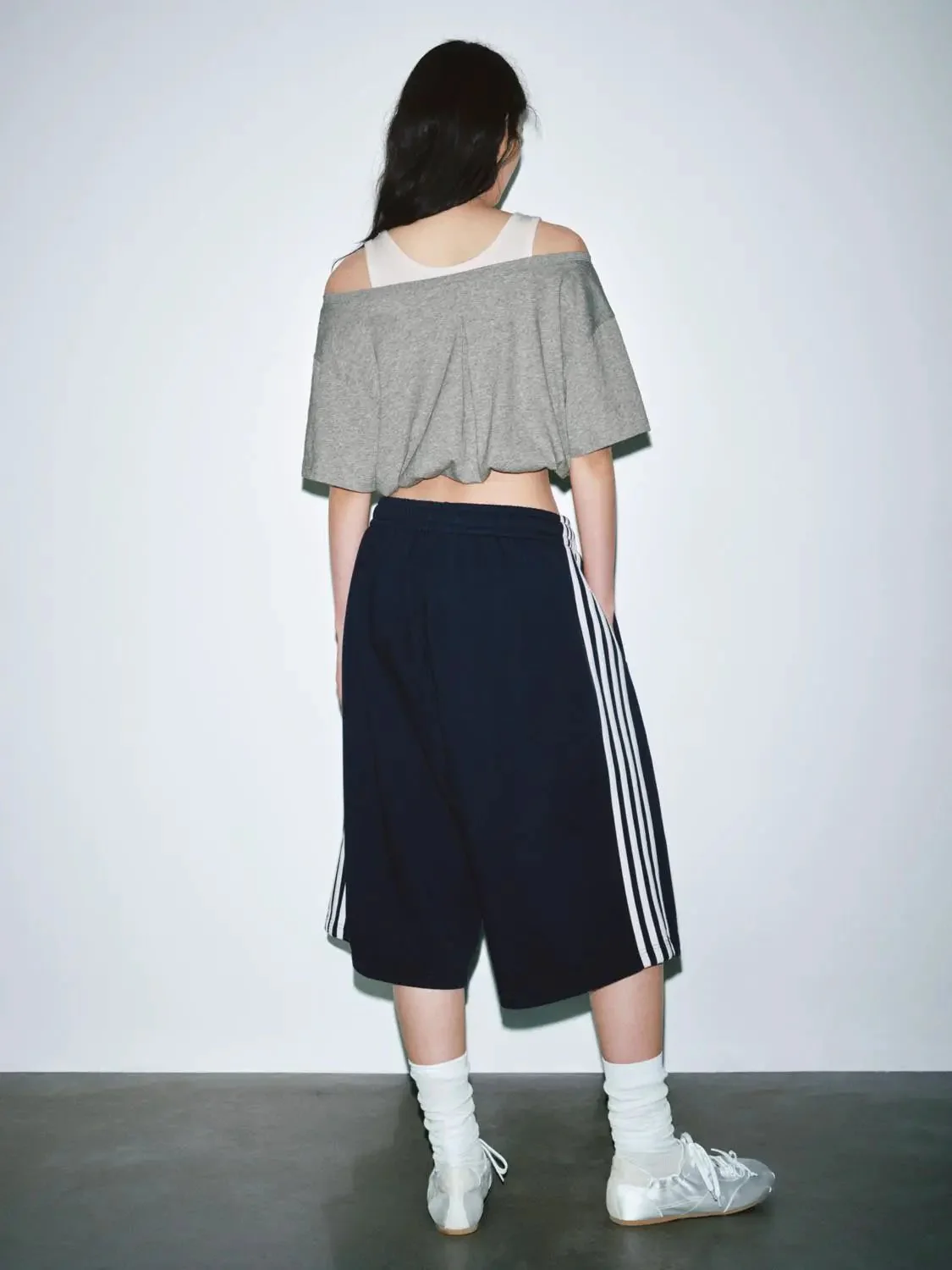10998-2-in-1-cropped-balloon-hem-t-shirts-for-versatile-casual-look-6.webp 2 In 1 Cropped Balloon Hem T-Shirts For Versatile Casual Look
