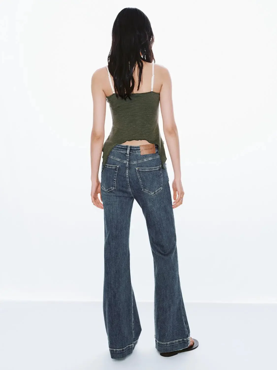 11012-2-in-1-halter-neck-shirring-detail-tank-tops-6.webp 2 In 1 Halter Neck Shirring Detail Tank Tops