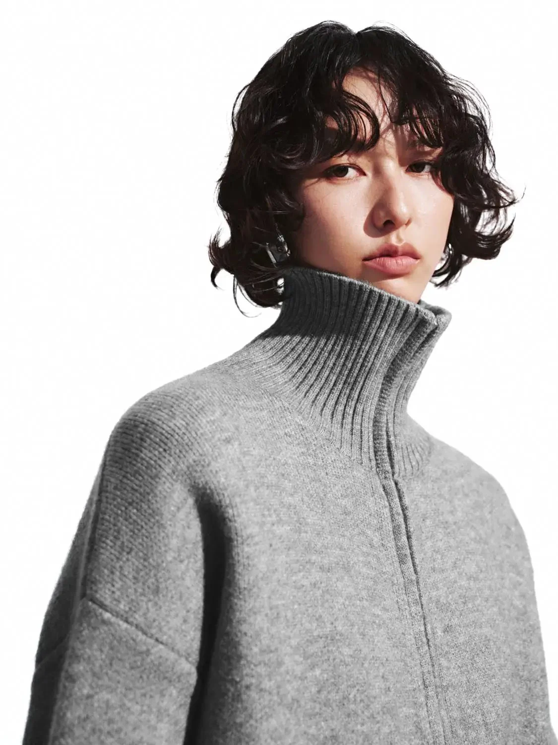 11041-funnel-neck-full-zip-knitted-cardigans-3.webp Funnel Neck Full Zip Knitted Cardigans