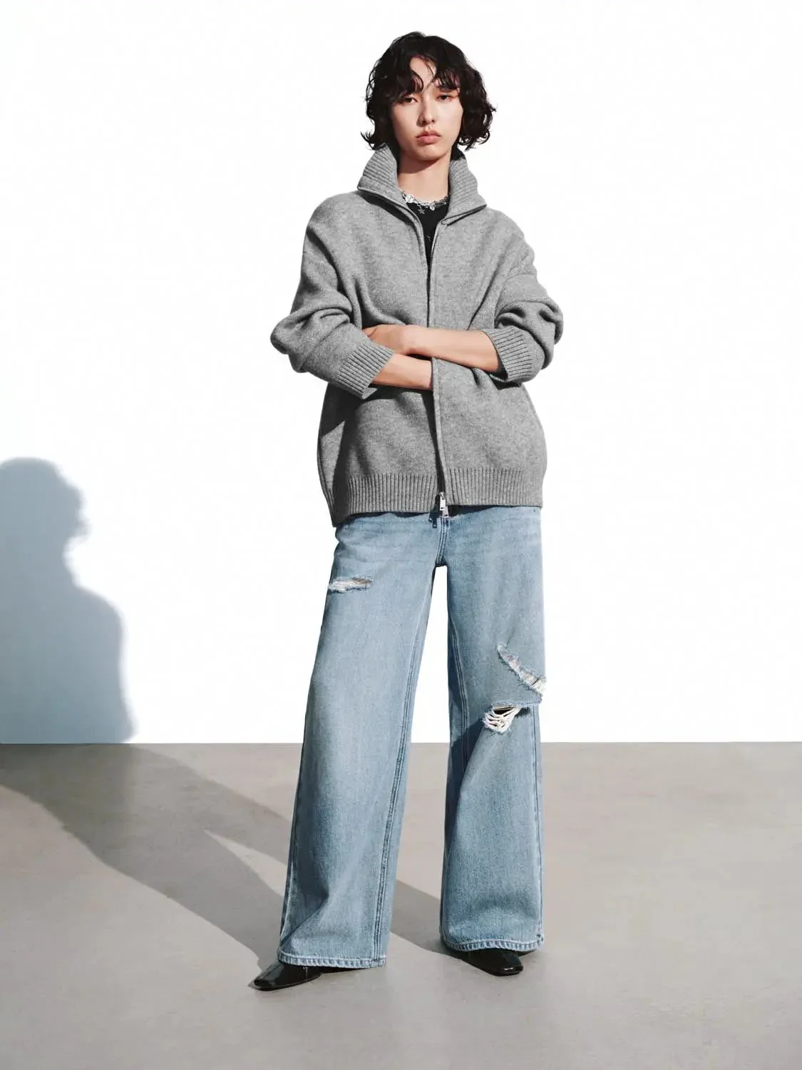 11041-funnel-neck-full-zip-knitted-cardigans-5.webp Funnel Neck Full Zip Knitted Cardigans