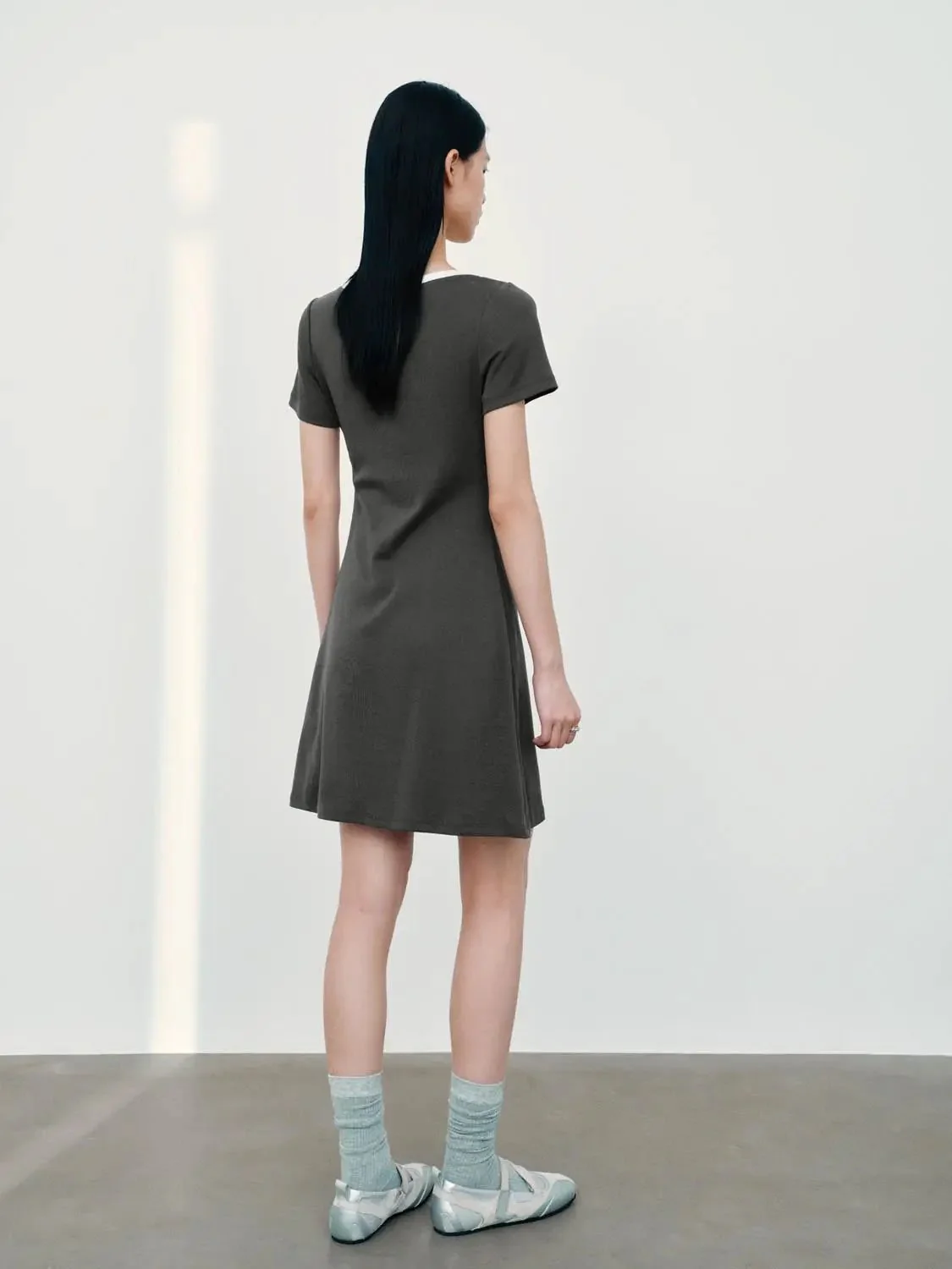 11184-cotton-blend-aline-scoop-neck-short-sleeve-dresses-6.webp Cotton Blend Aline Scoop Neck Short Sleeve Dresses
