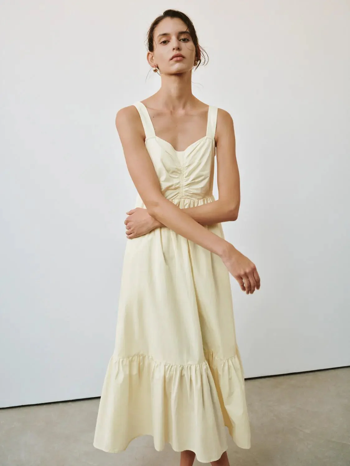 11238-strappy-shirred-a-line-midi-dresses-for-everyday-and-evening-wear-10.webp Strappy Shirred A-Line Midi Dresses For Everyday And Evening Wear