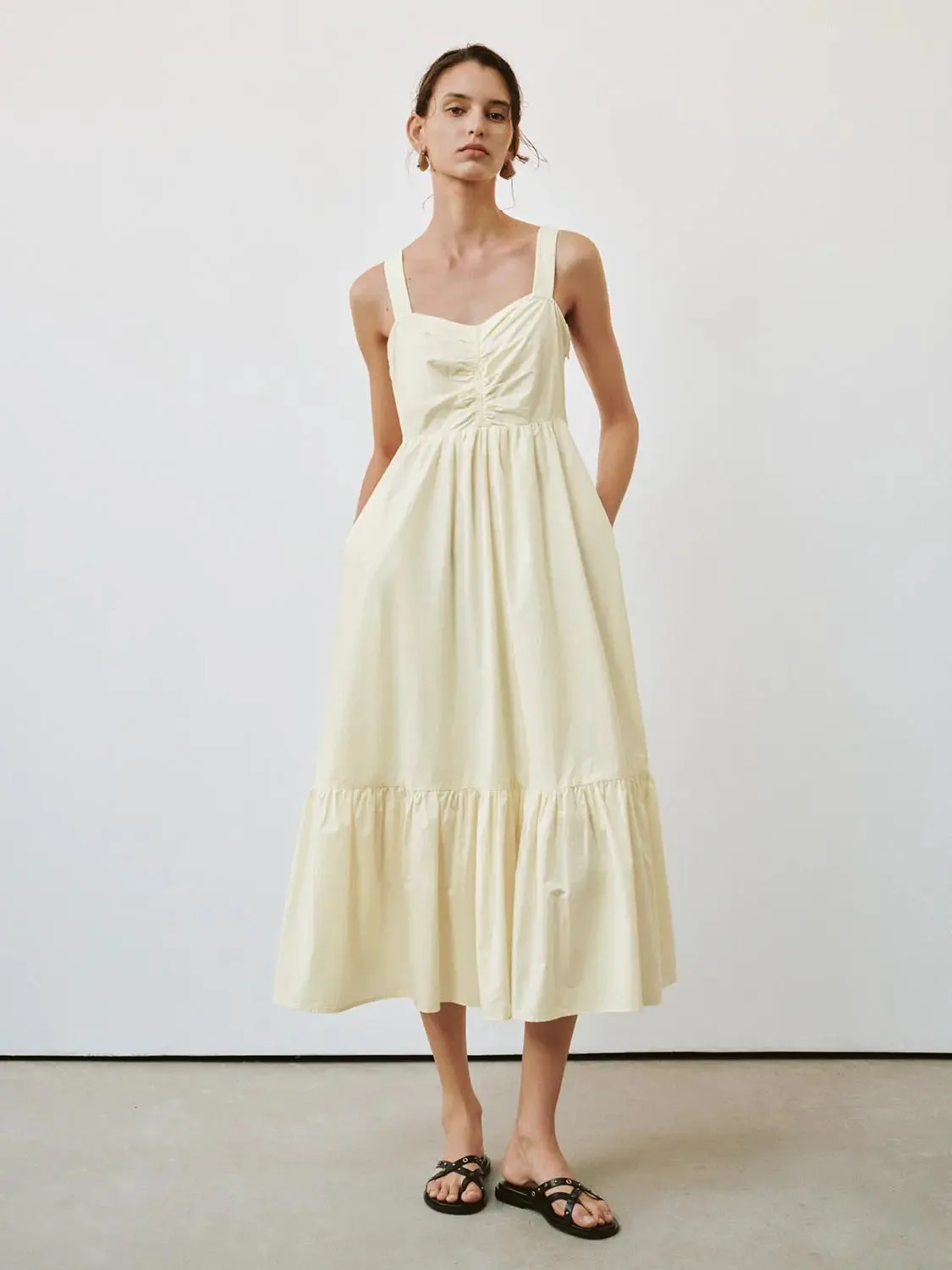 11238-strappy-shirred-a-line-midi-dresses-for-everyday-and-evening-wear-18.webp Strappy Shirred A-Line Midi Dresses For Everyday And Evening Wear