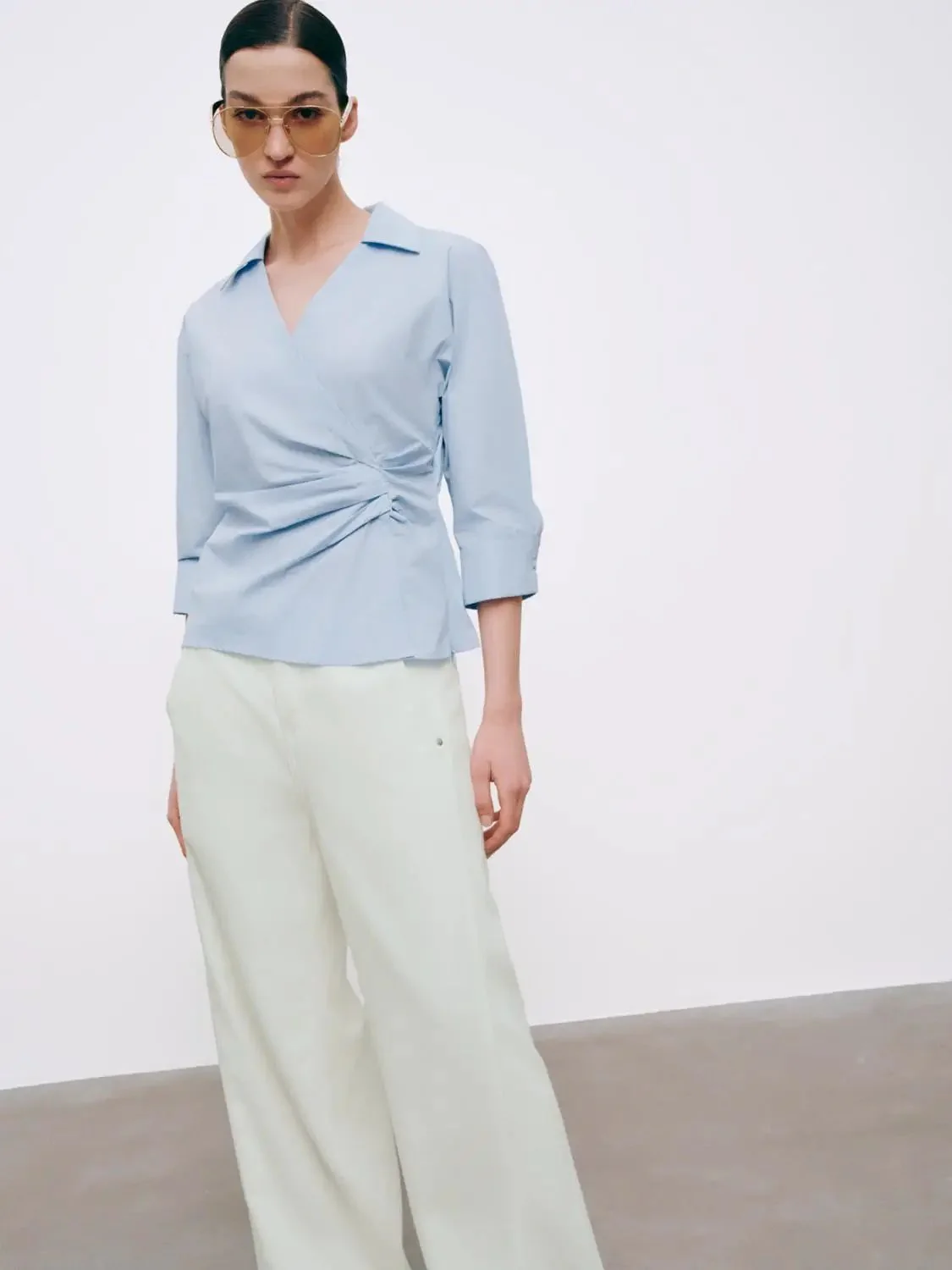 1128-v-neck-ruched-cropped-overhead-shirts-10.webp V-Neck Ruched Cropped Overhead Shirts