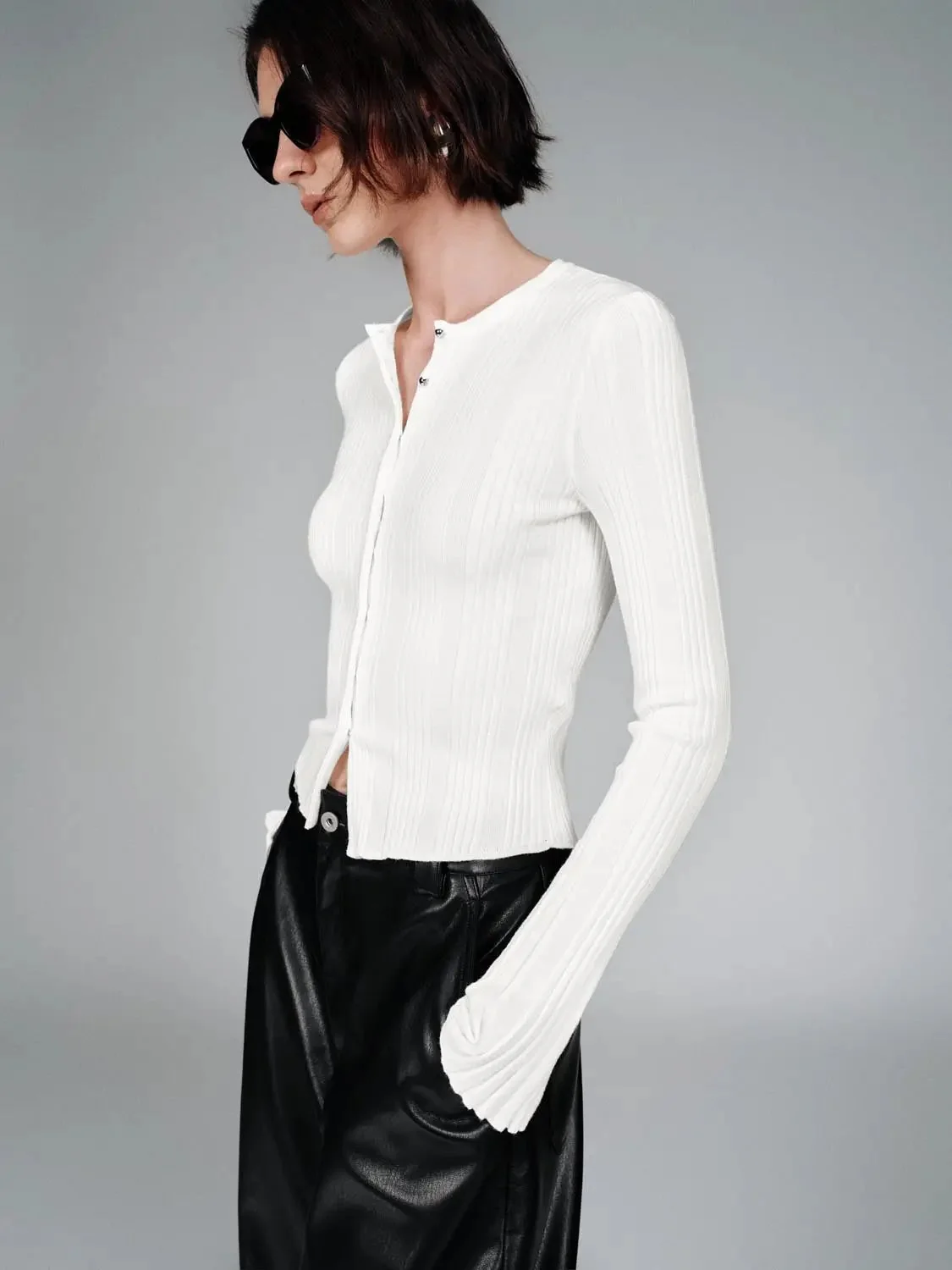1144-crew-neck-slim-fit-knitted-cardigans-2.webp Crew Neck Slim Fit Knitted Cardigans