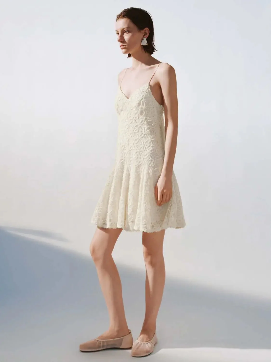 11450-intarsia-embroidered-strappy-v-neck-a-line-midi-dresses-4.webp Intarsia Embroidered Strappy V Neck A Line Midi Dresses