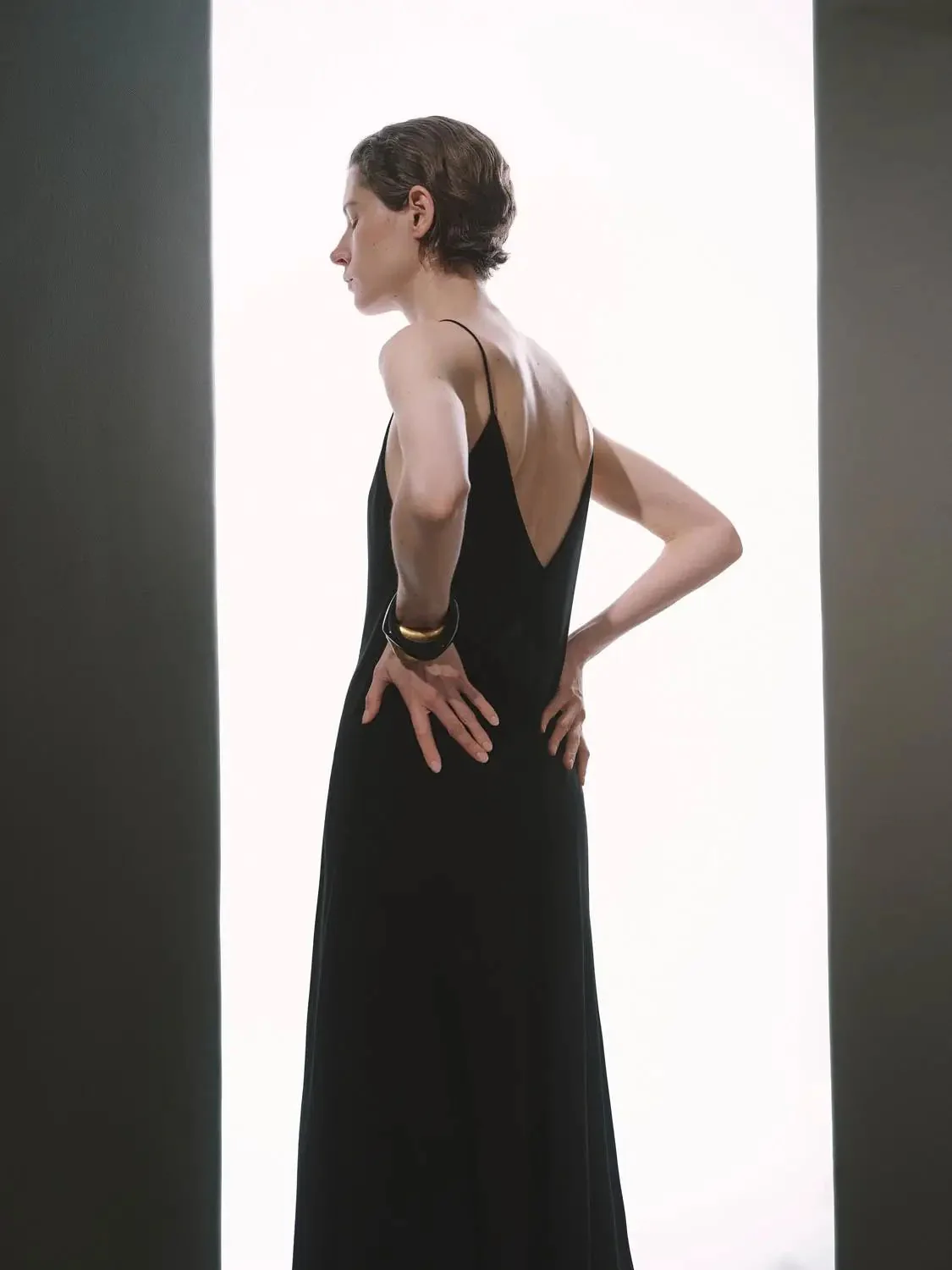 11456-elegant-strappy-a-line-midi-dress-silhouette-dresses-2.webp Elegant Strappy A-Line Midi Dress Silhouette Dresses