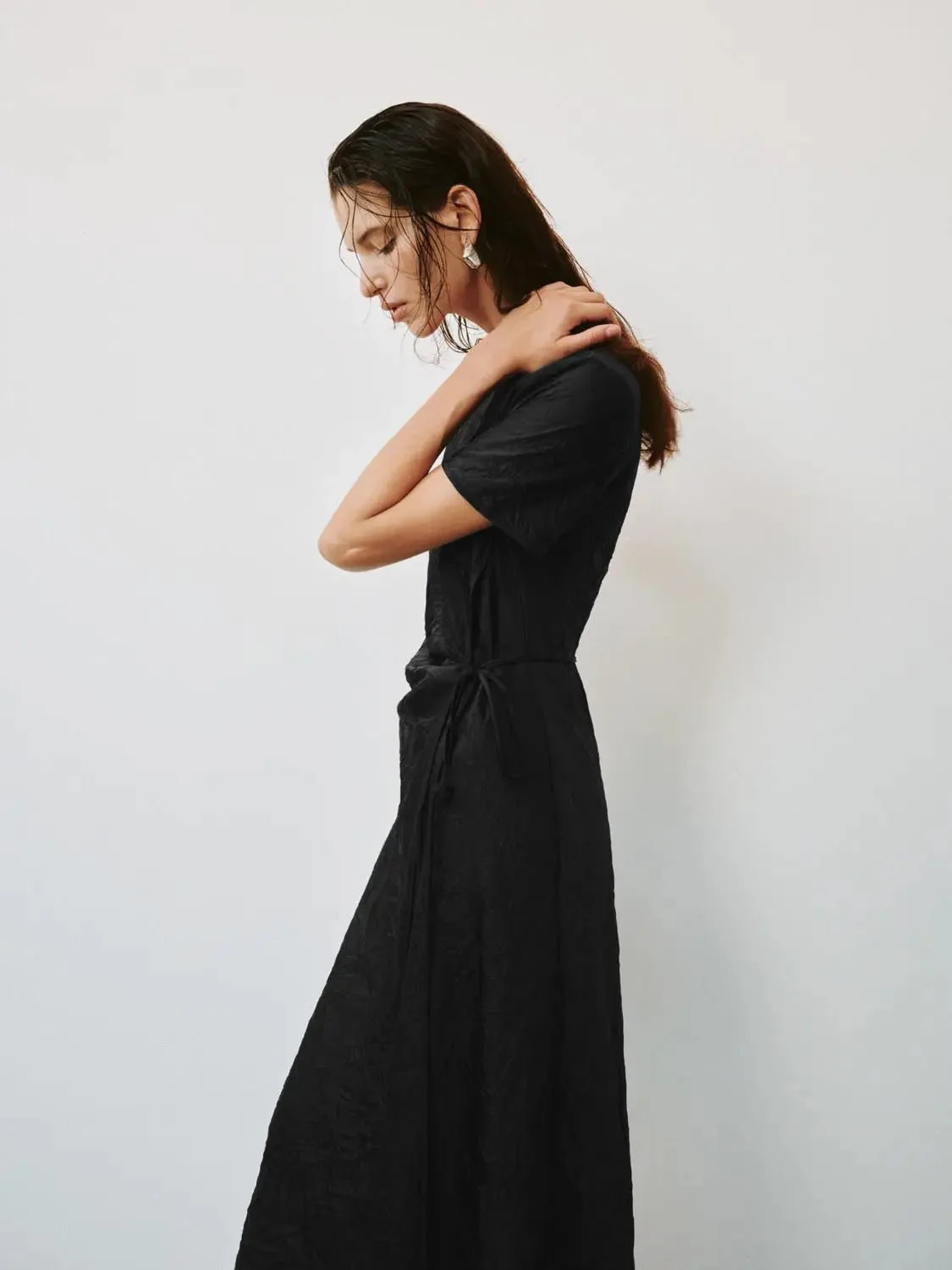 11473-lace-up-waist-tie-a-line-midi-dress-crinkle-texture-dress-2.webp Lace Up Waist Tie A Line Midi Dress Crinkle Texture Dress