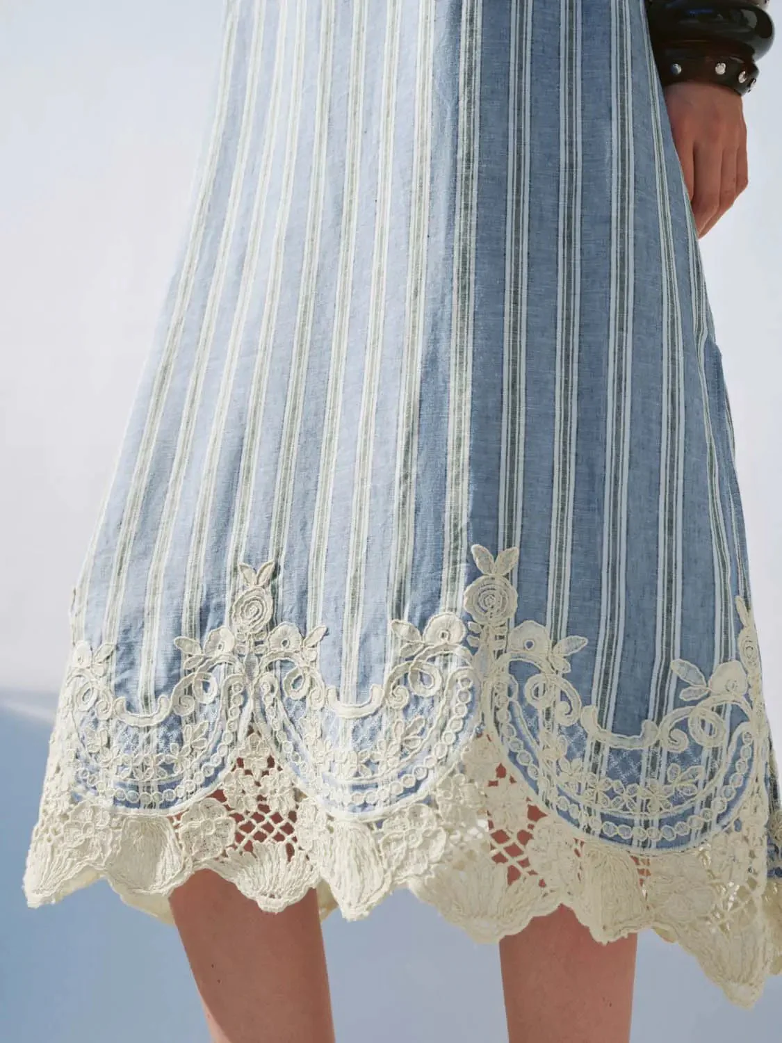 Striped Viscose Linen V-Neck Sleeveless Lace Maxi Dresses