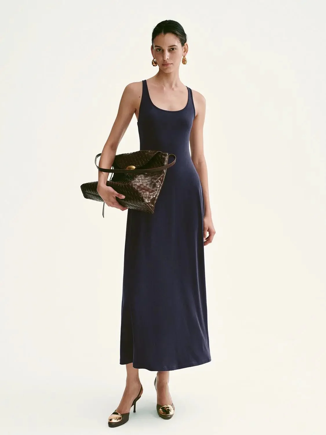 11582-modal-blend-square-neck-strappy-a-line-maxi-dresses-9.webp Modal Blend Square Neck Strappy A-Line Maxi Dresses