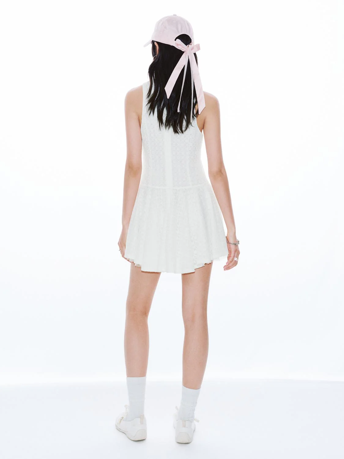11588-crew-neck-sleeveless-a-line-mini-dresses-6.webp Crew Neck Sleeveless A-Line Mini Dresses