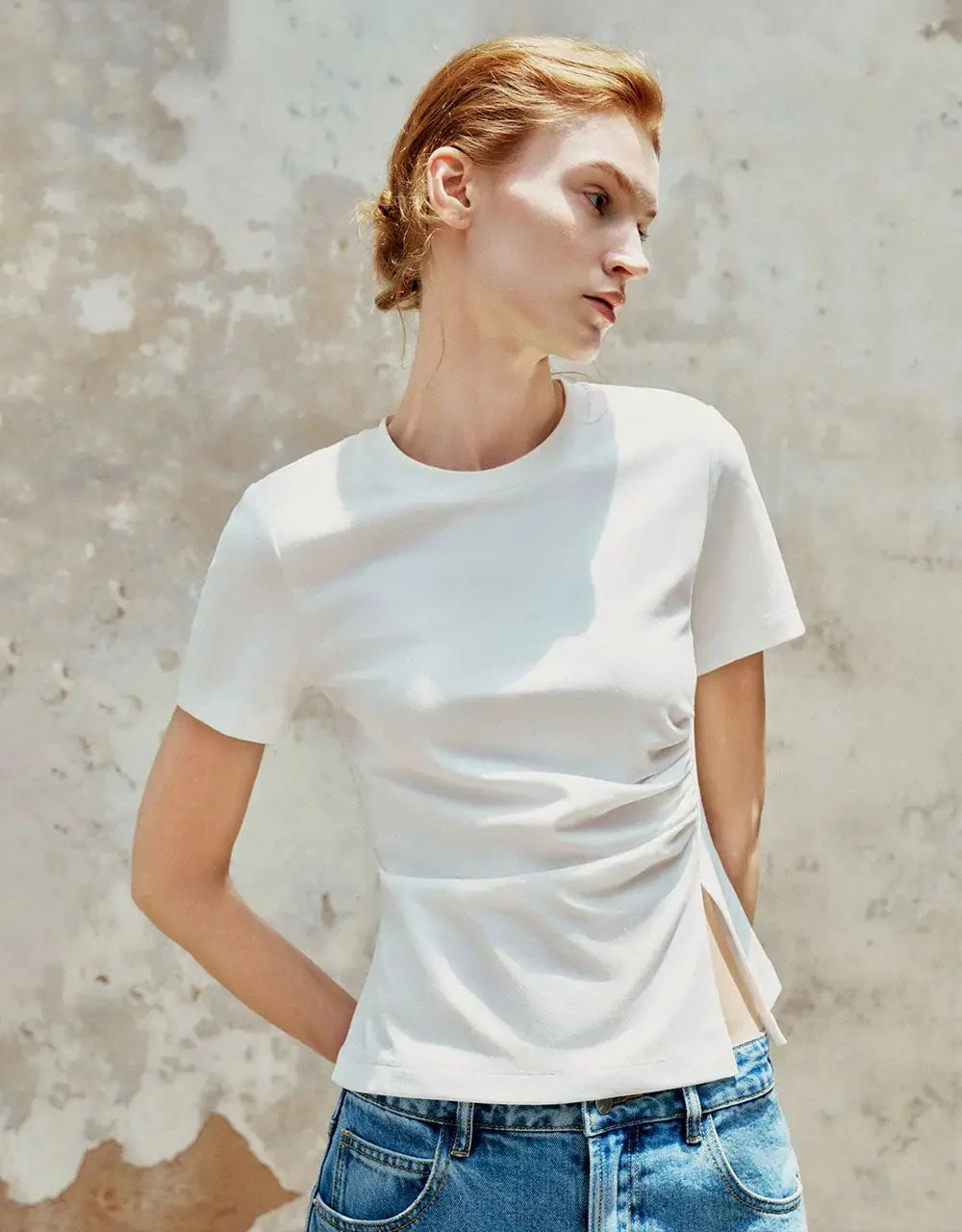 1160-white-natural-fiber-blend-with-subtle-ruched-detail-t-shirt-1.webp White Natural Fiber Blend With Subtle Ruched Detail T Shirt