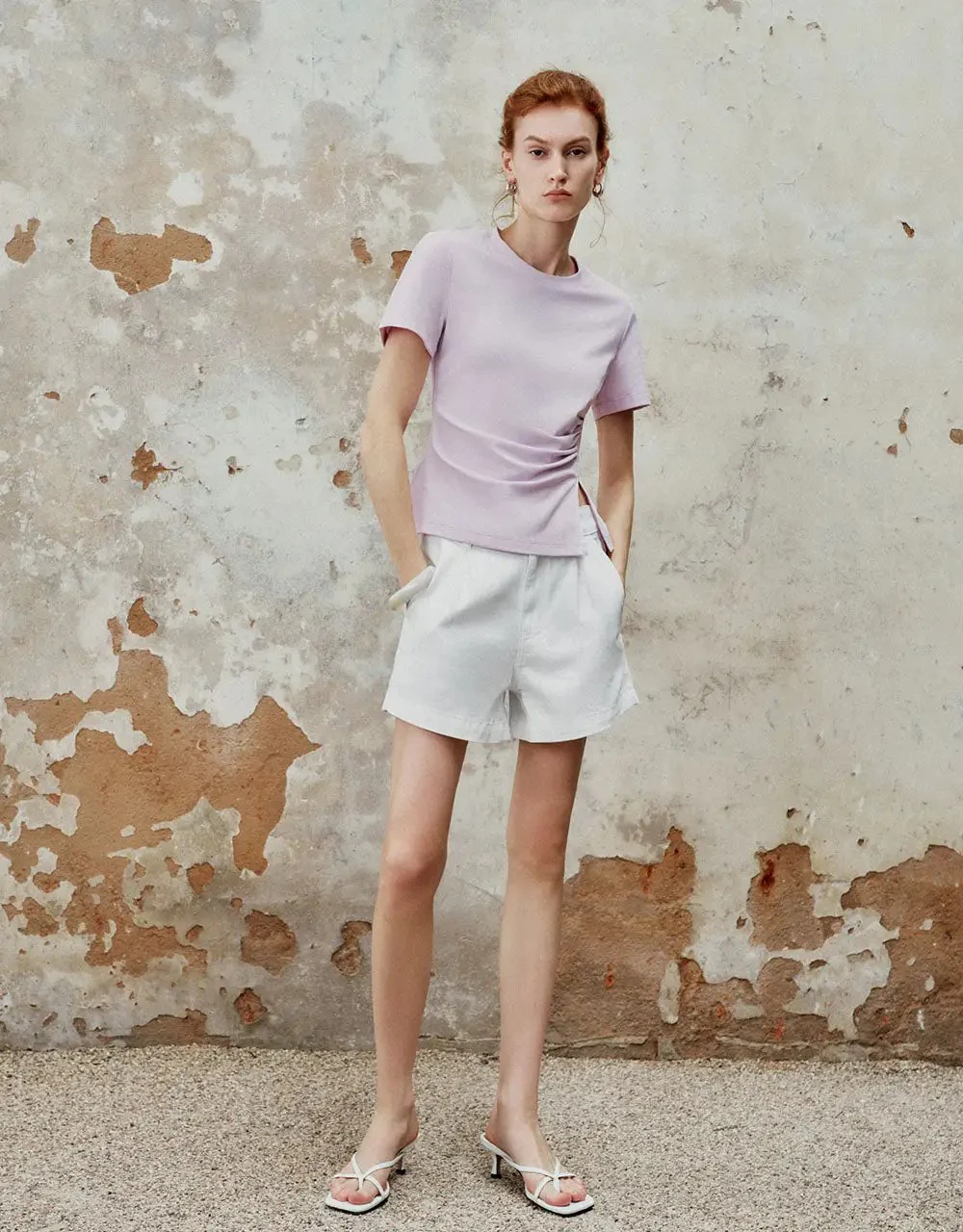 1160-white-natural-fiber-blend-with-subtle-ruched-detail-t-shirt-24.webp White Natural Fiber Blend With Subtle Ruched Detail T Shirt