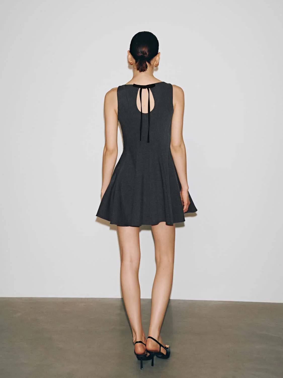 Elegant Charcoal Sleeveless A Line Midi Dress