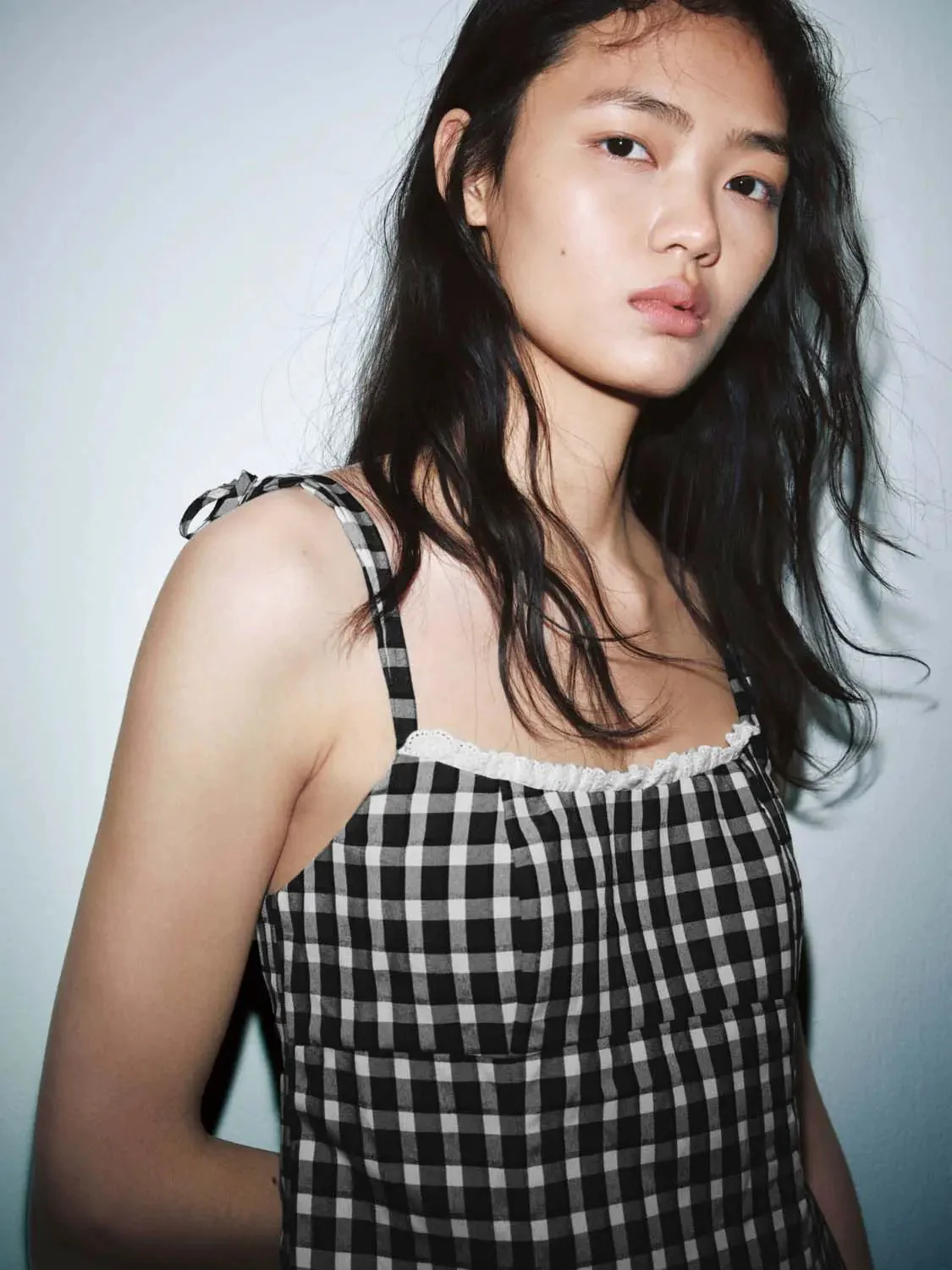 11689-gingham-strappy-contrast-check-a-line-midi-dresses-3.webp Gingham Strappy Contrast Check A Line Midi Dresses