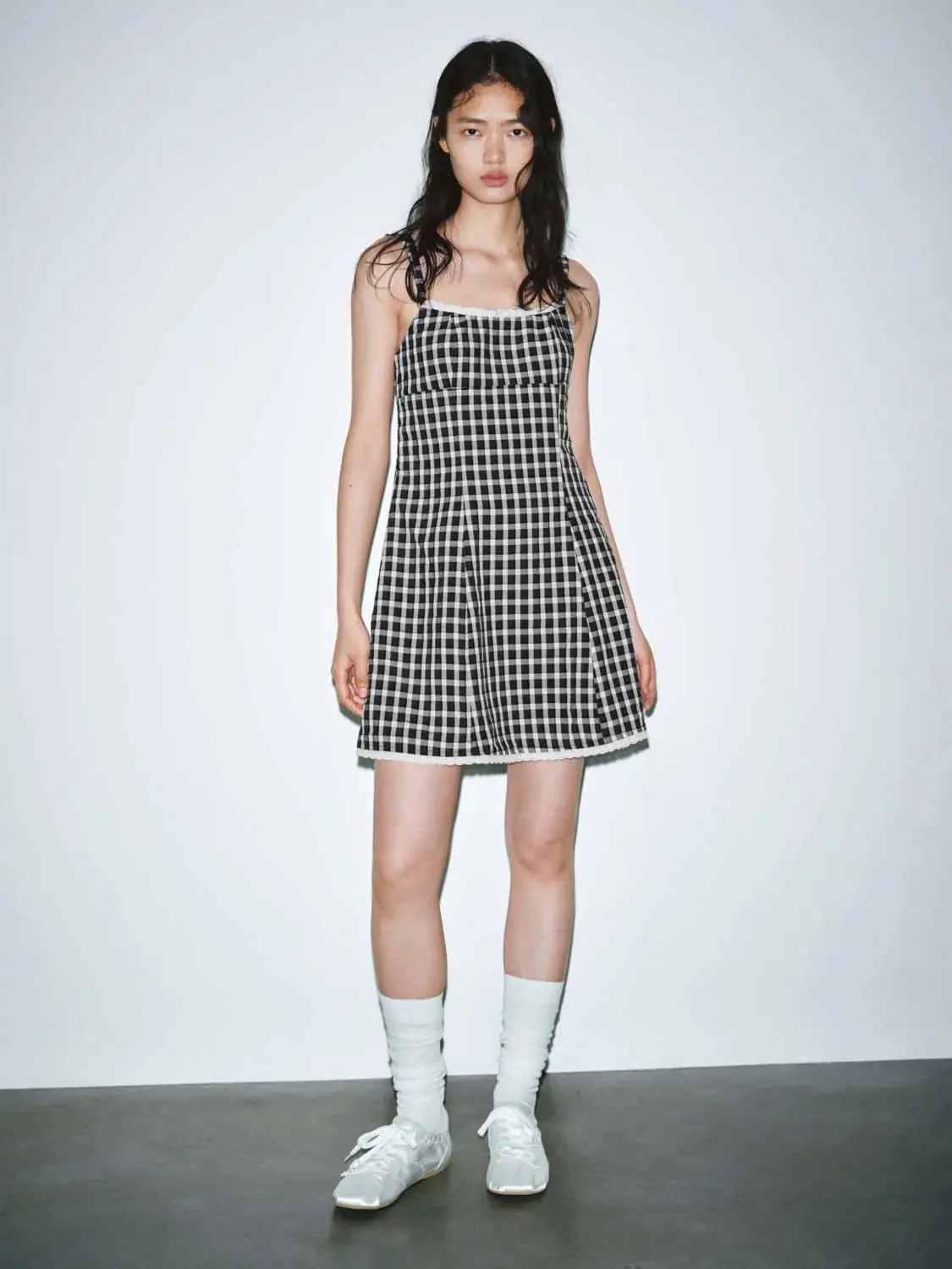 11689-gingham-strappy-contrast-check-a-line-midi-dresses-4.webp Gingham Strappy Contrast Check A Line Midi Dresses