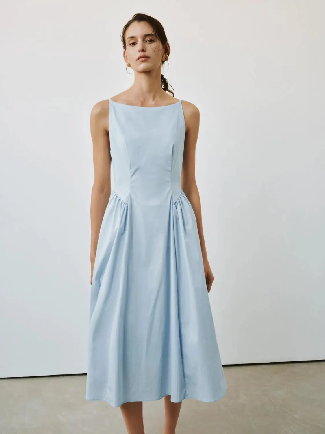 11746-sleeveless-shirring-detail-a-line-midi-dresses-12.webp Sleeveless Shirring Detail A Line Midi Dresses