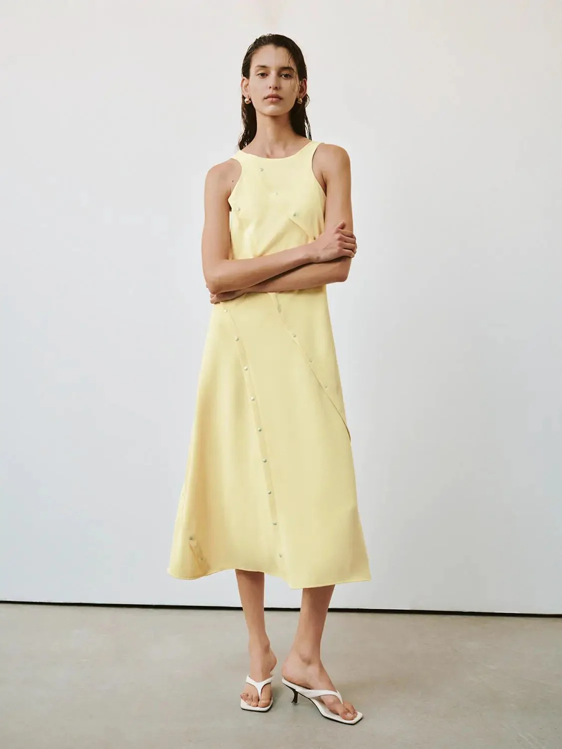 11775-pastel-seamed-studded-sleeveless-a-line-dress-9.webp Pastel Seamed Studded Sleeveless A Line Dress